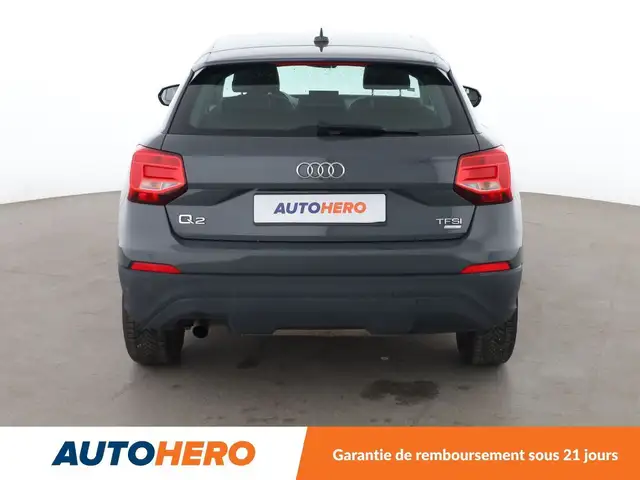 Audi Q2 view 5