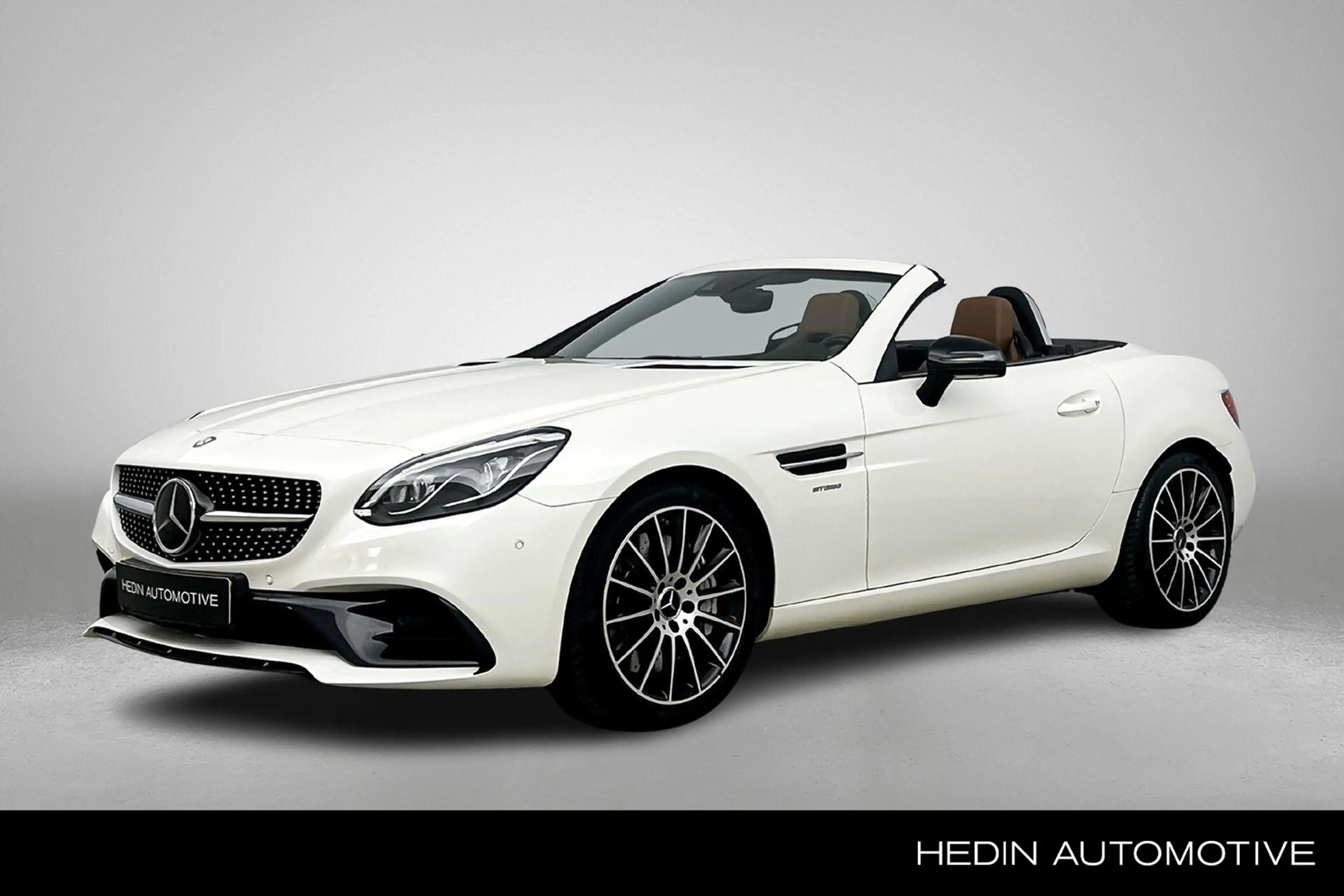 Mercedes-Benz SLC 43 AMG SLC Automaat | Designo | Panorama Variodak | AMG R