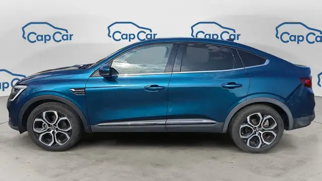 Renault Arkana view 2