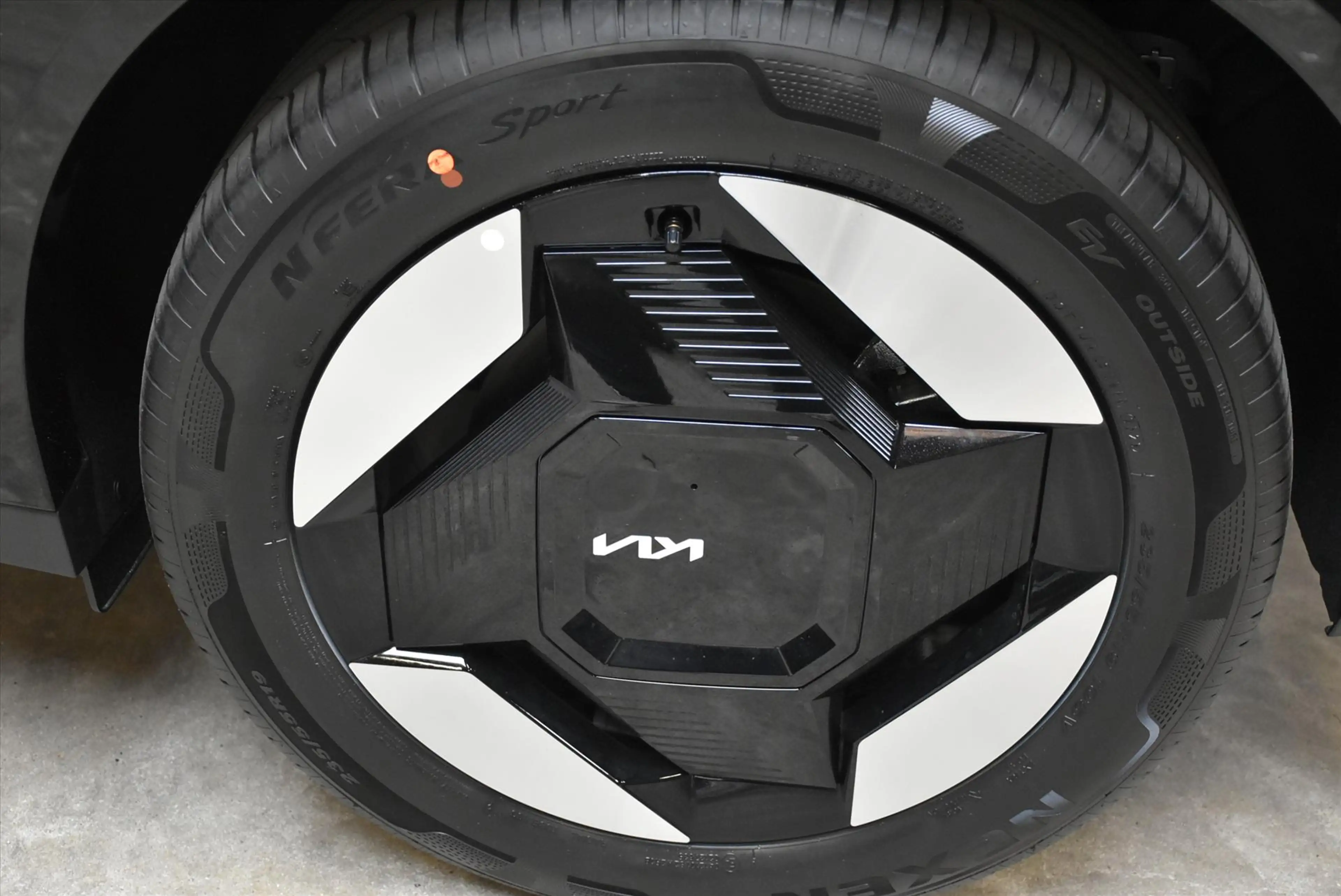 Kia EV5 81,4 kWh 217pk 2WD Plus Advanced — photo 15