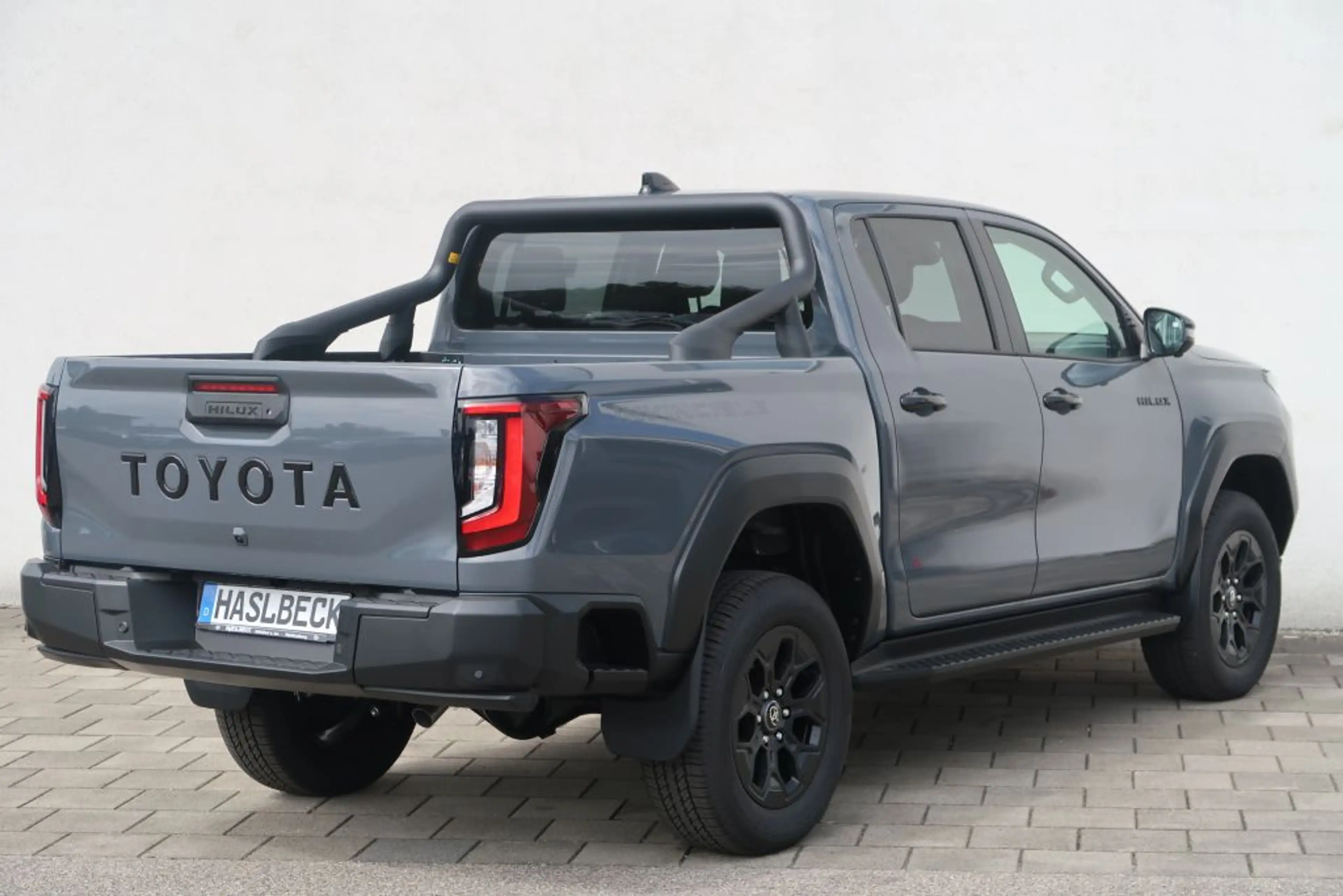 Toyota Hilux HiLux 4x4 Double Cab Autm. Invincible — photo 7
