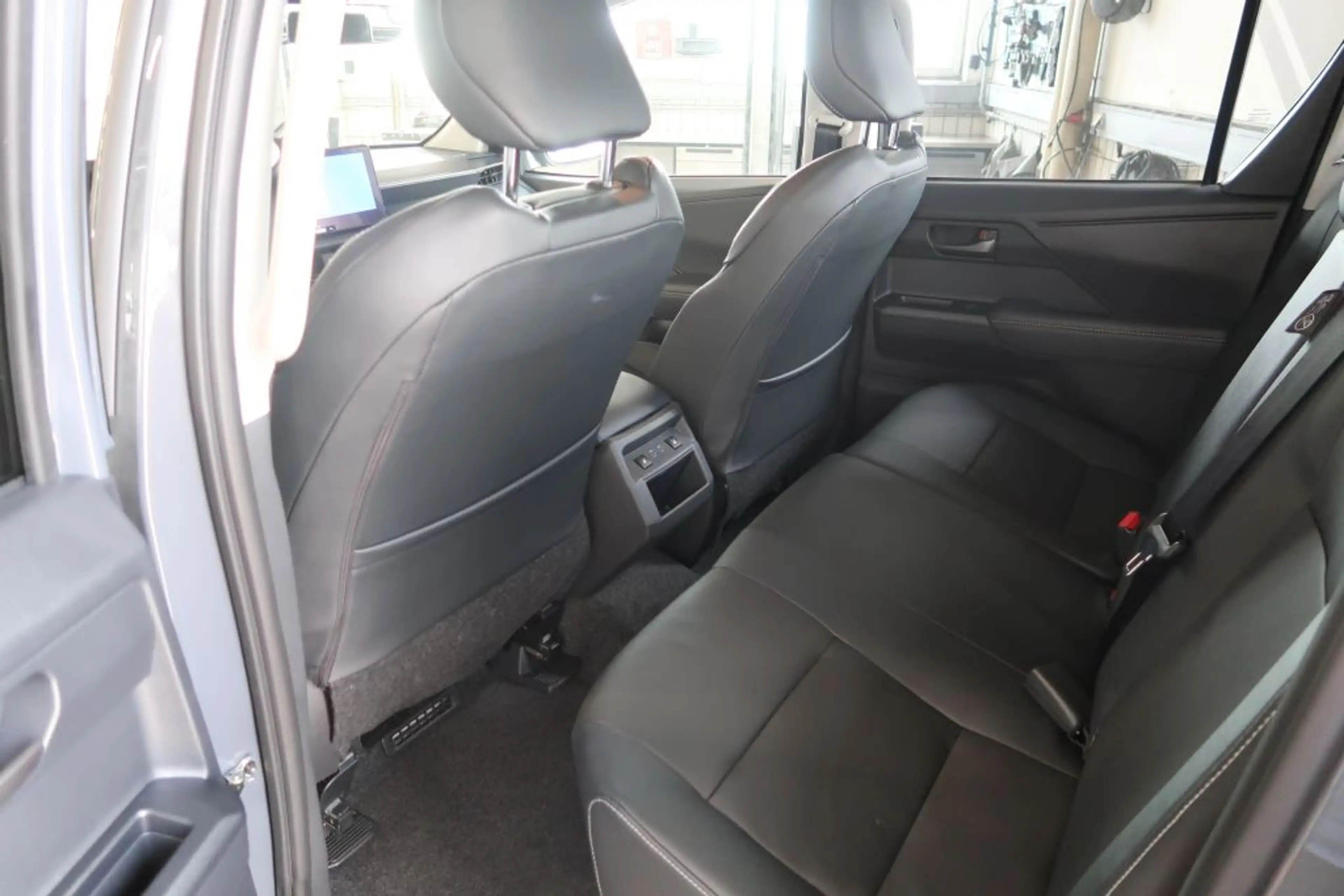 Toyota Hilux HiLux 4x4 Double Cab Autm. Invincible — photo 10