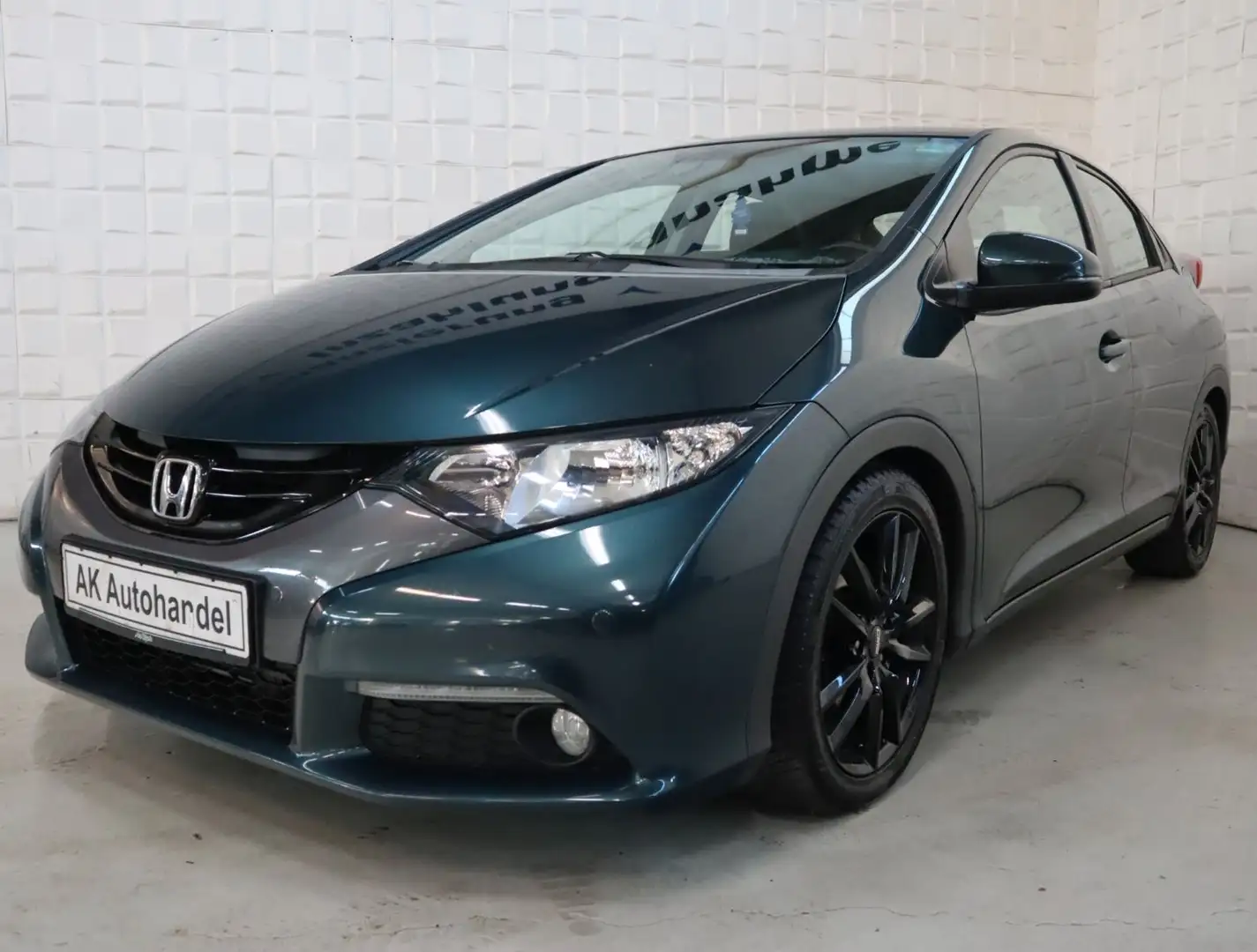 Honda Civic Lim. 5-trg. 1.8Sport Automatik Temp. Klima Grün - 1