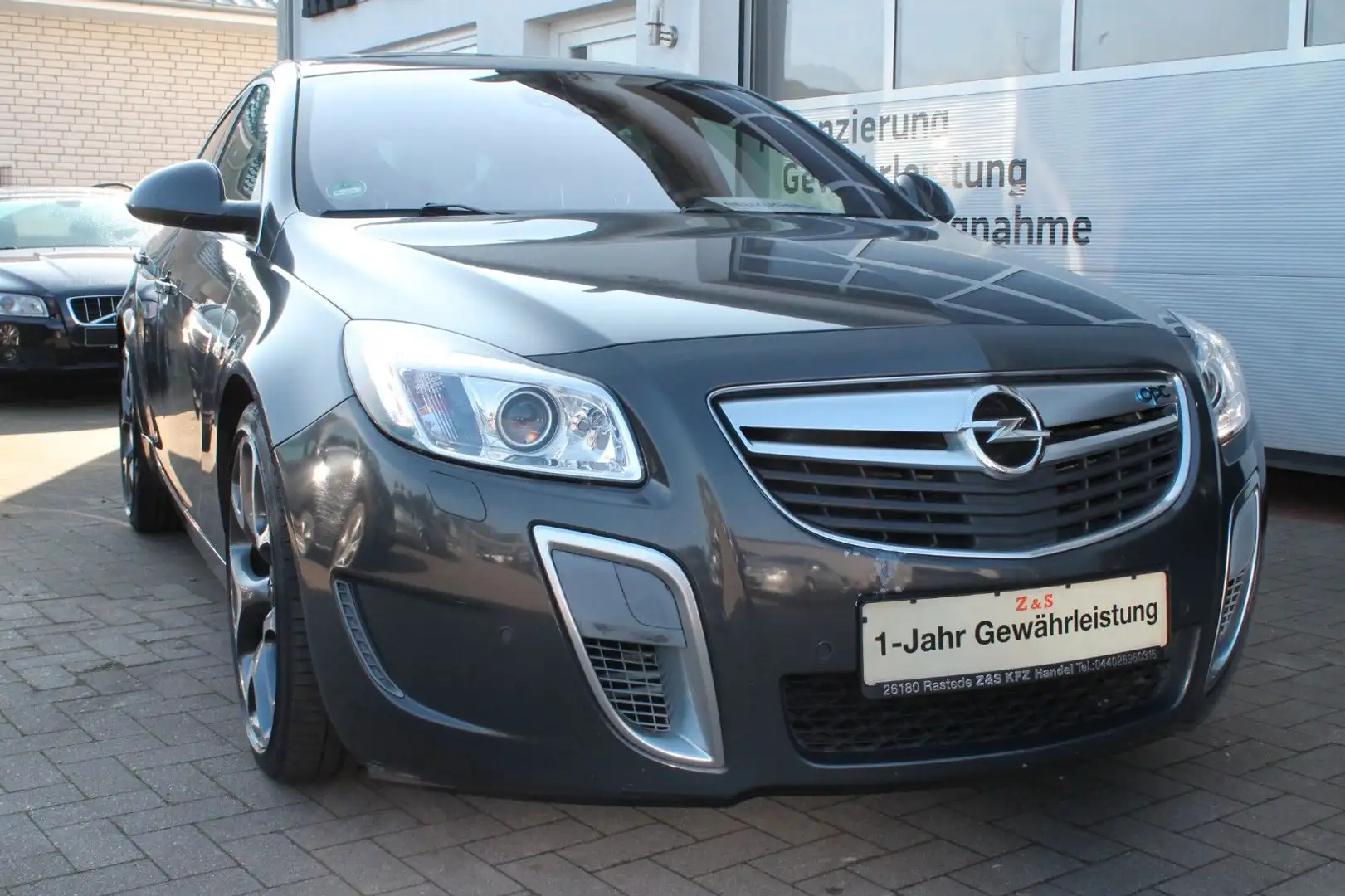 Opel Insignia A Lim. OPC 4x4 Grau - 1