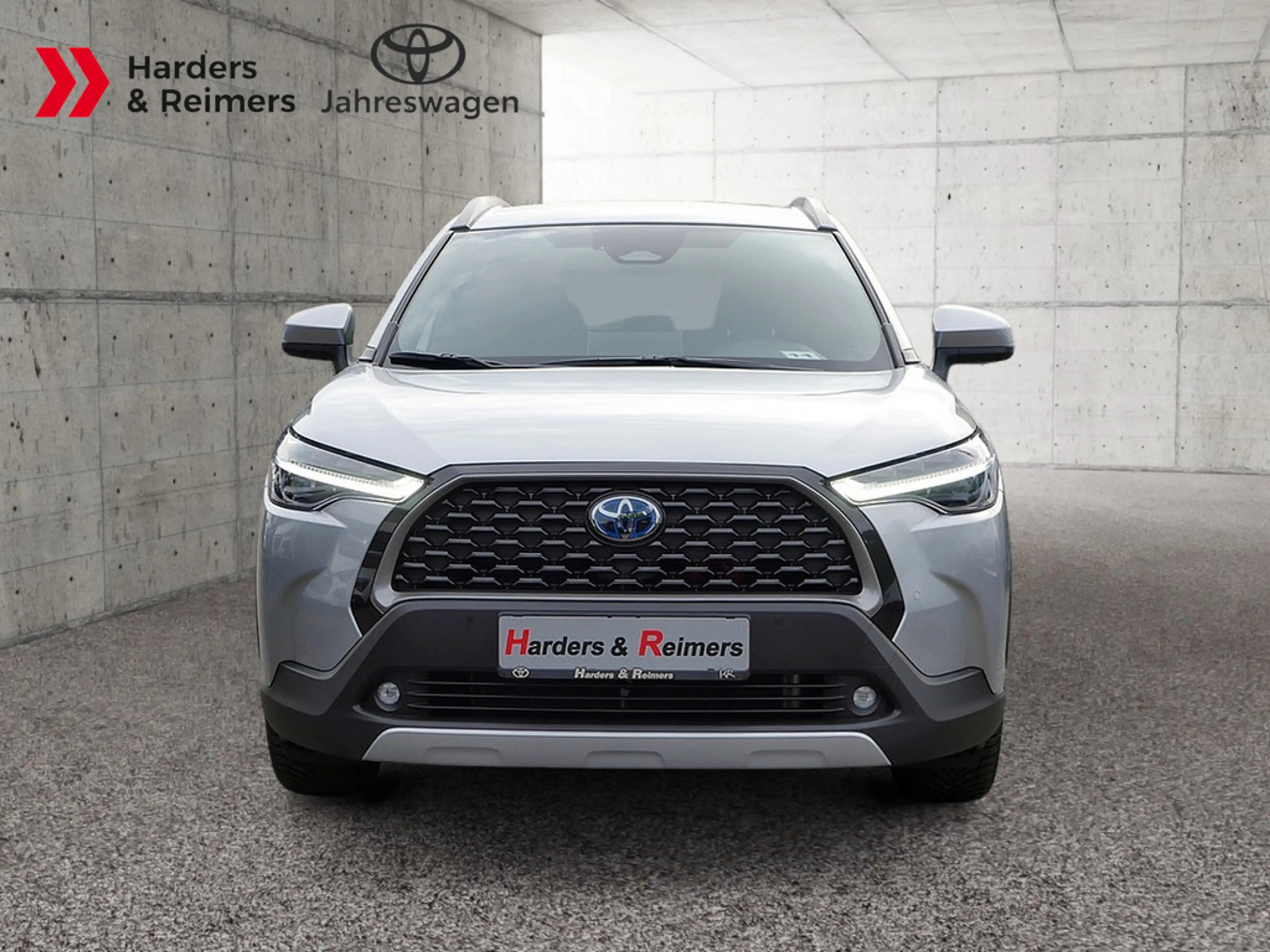 Toyota Corolla Cross 2.0 Hybrid Teamplayer ACC LED — photo 2