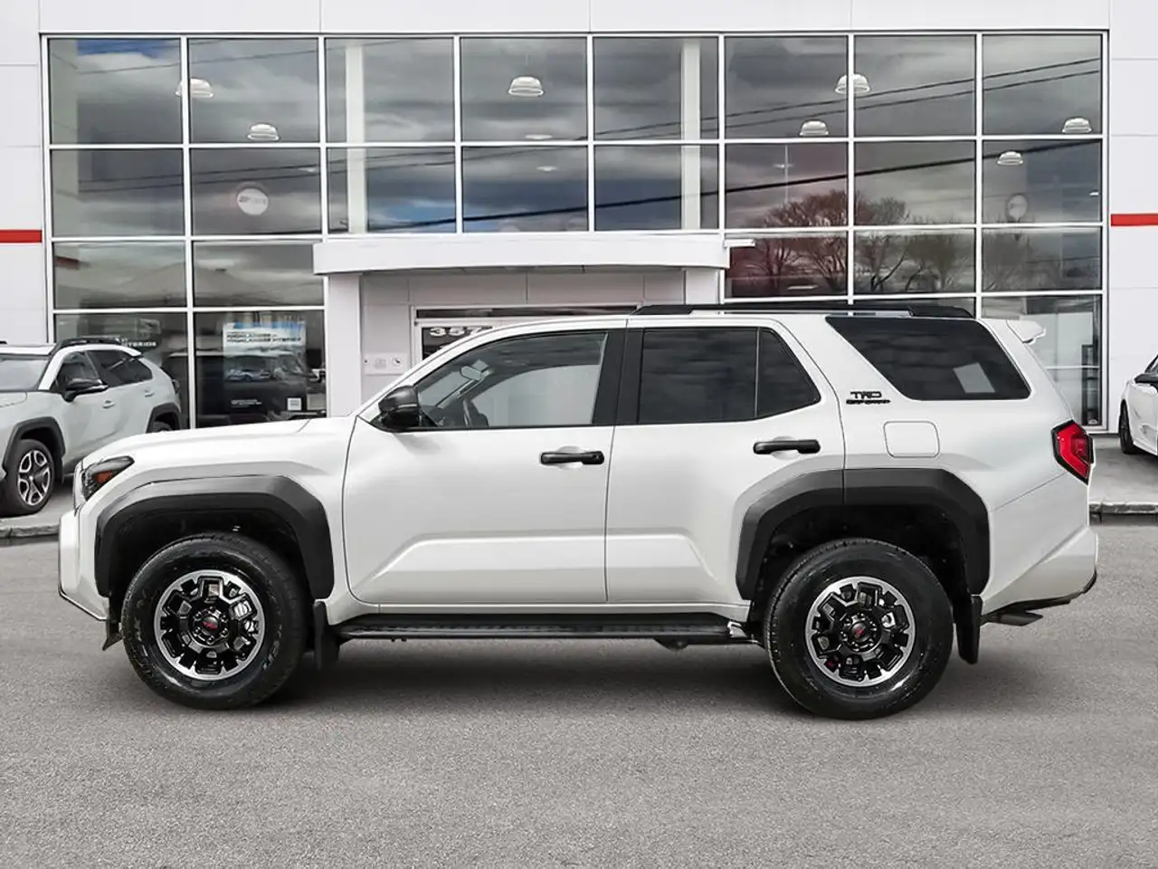 Toyota 4-Runner снимка Toyota 4-Runner