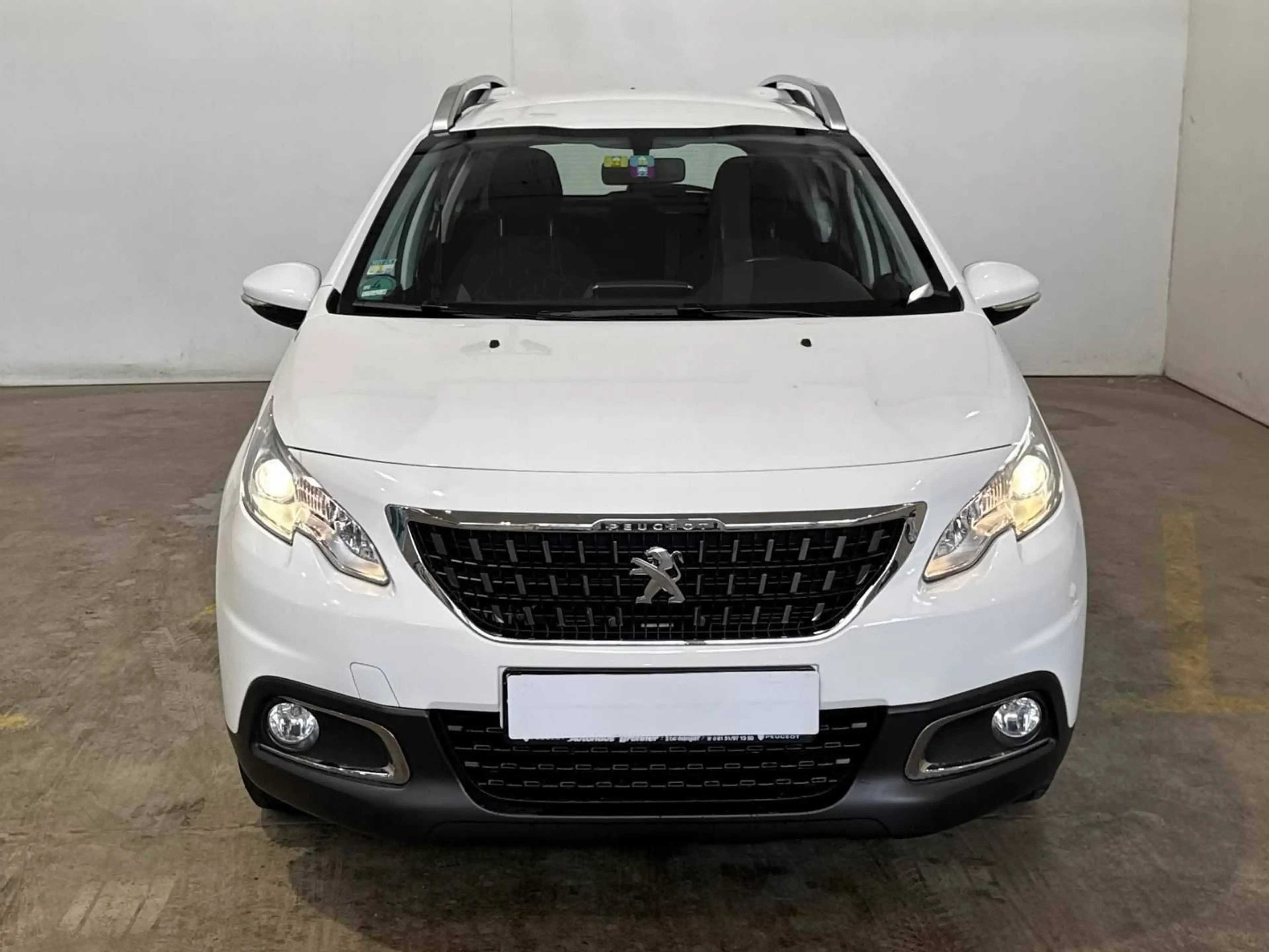 Peugeot 2008 Active *Navi-Klima-PDC* — photo 8