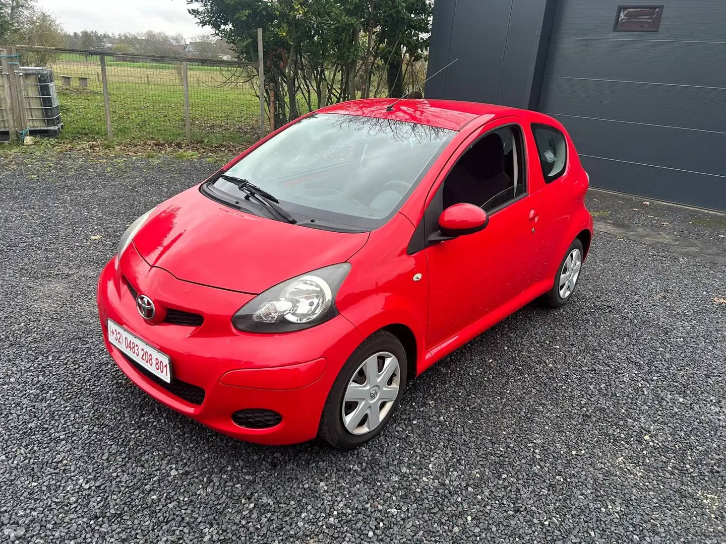 Toyota Aygo 1.0 essence AIRCO 97000km 2009 Rood - 1