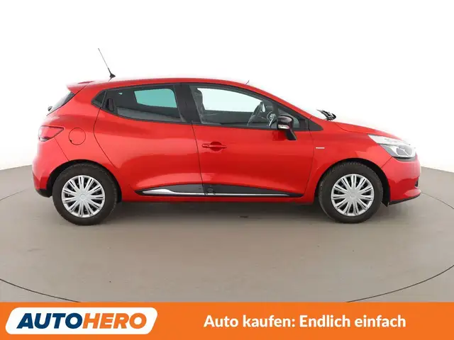 Renault Clio view 7