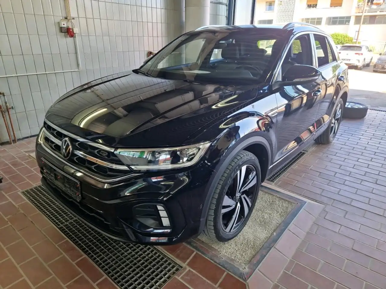 Volkswagen T-Roc, фото 1