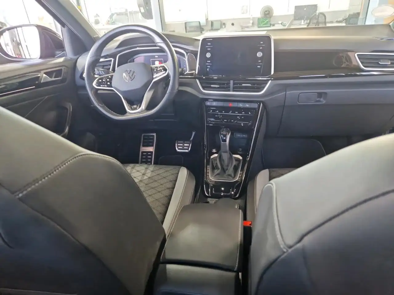 Volkswagen T-Roc, фото 3