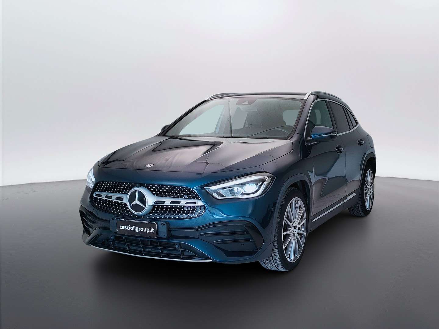 Mercedes-Benz GLA 200