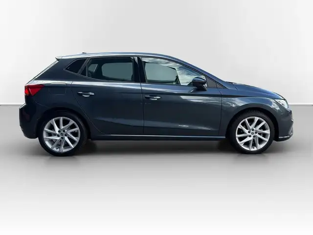 SEAT Ibiza view 5