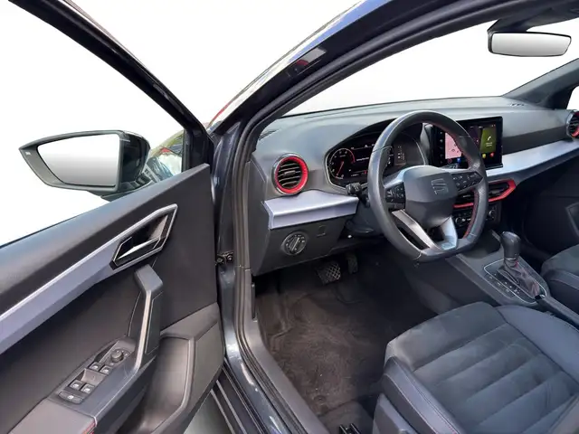 SEAT Ibiza view 13