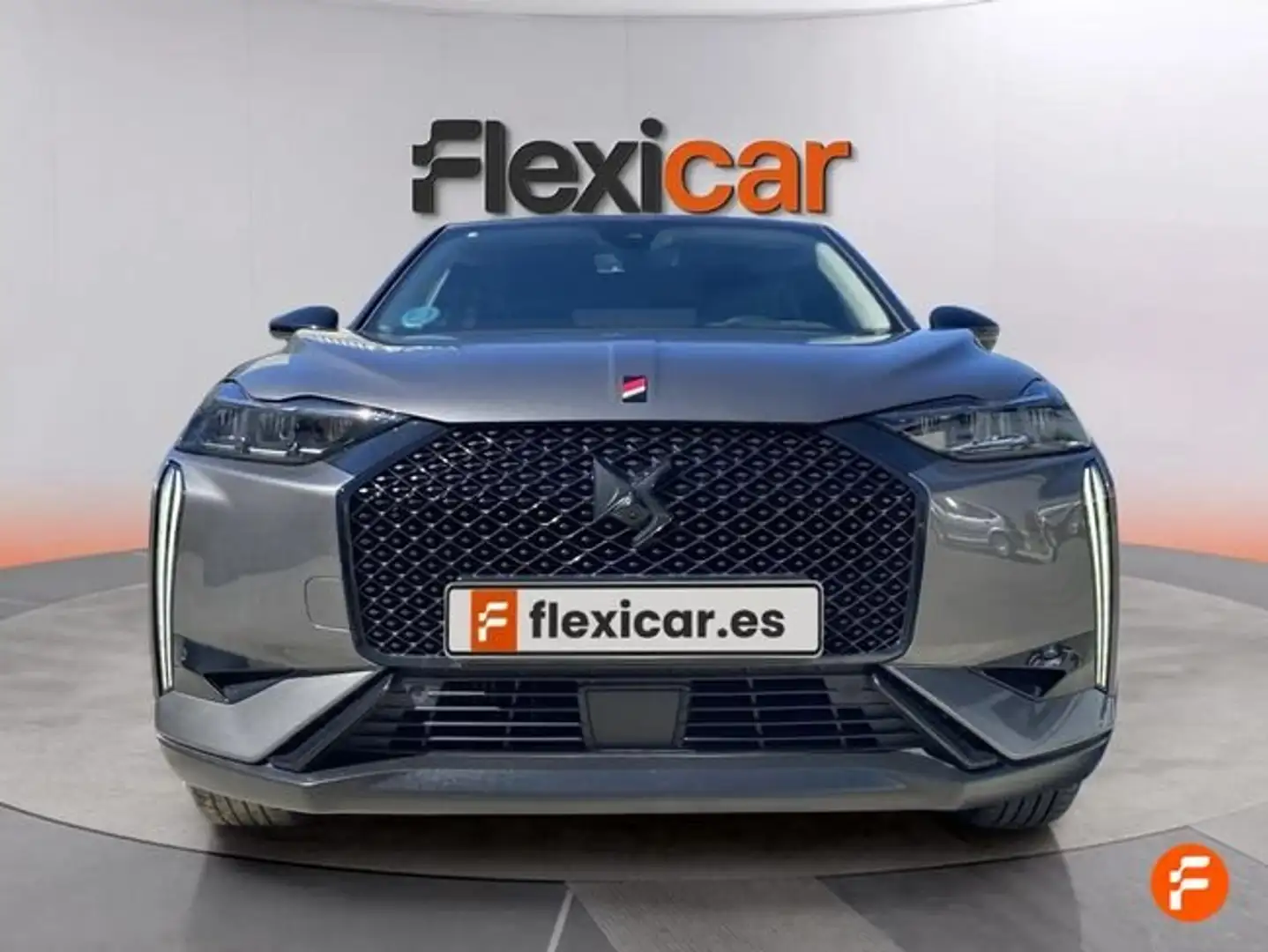 DS Automobiles DS 3 PureTech 96kW Performance Line Auto. Gris - 2