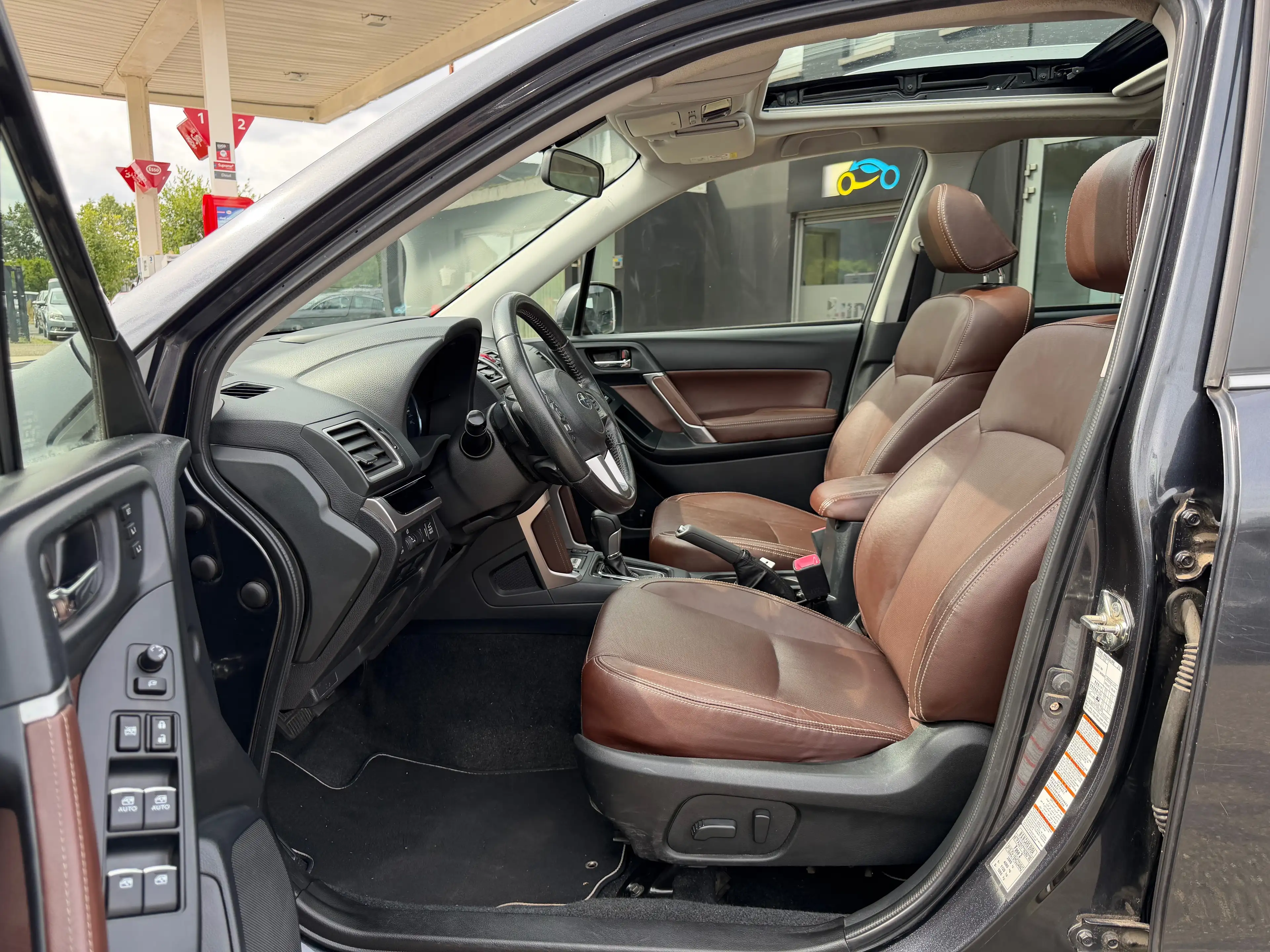 Subaru Forester Forester 2.0 D Premium ** Lichte vracht ** — photo 9