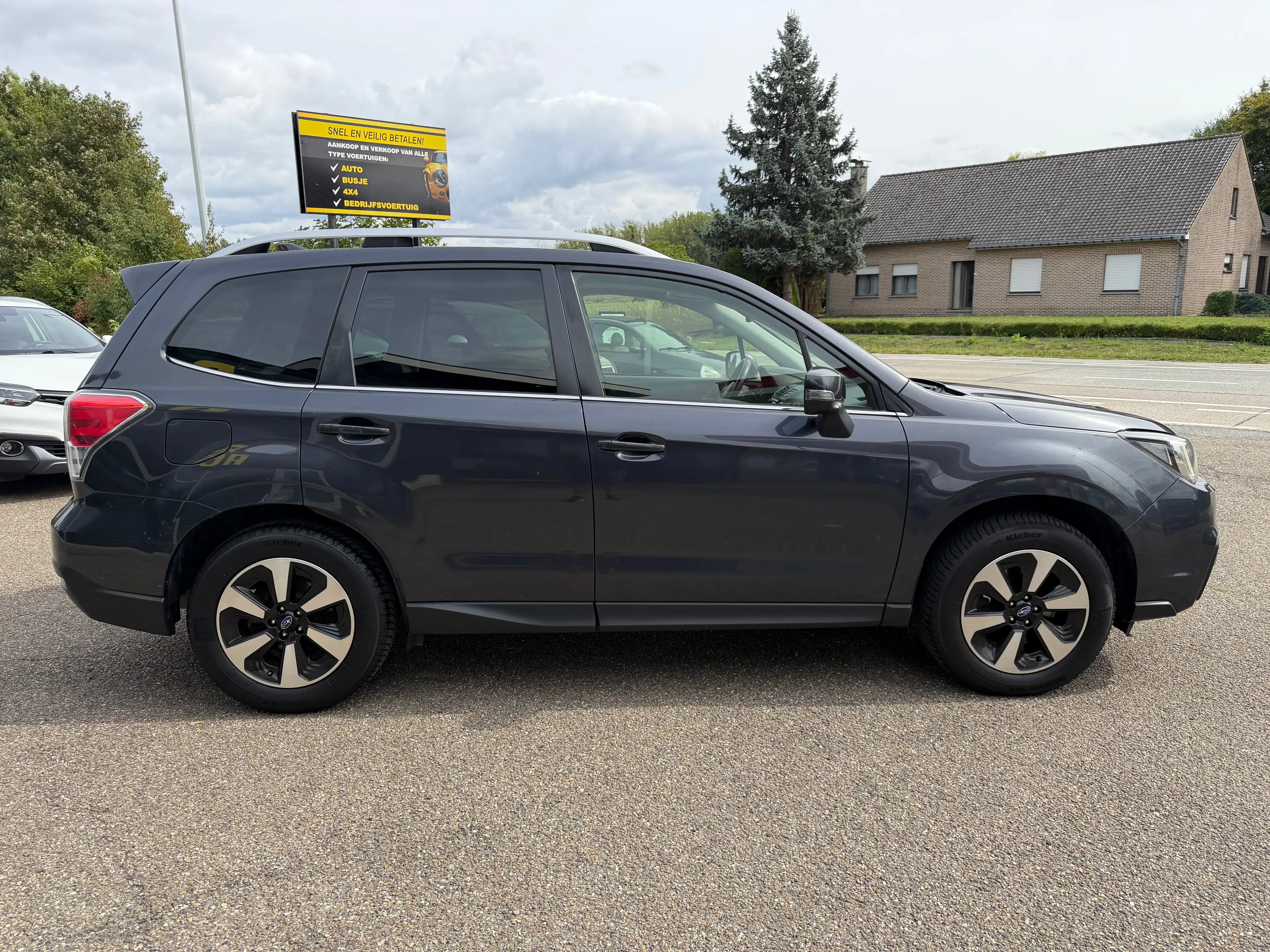 Subaru Forester Forester 2.0 D Premium ** Lichte vracht ** — photo 4