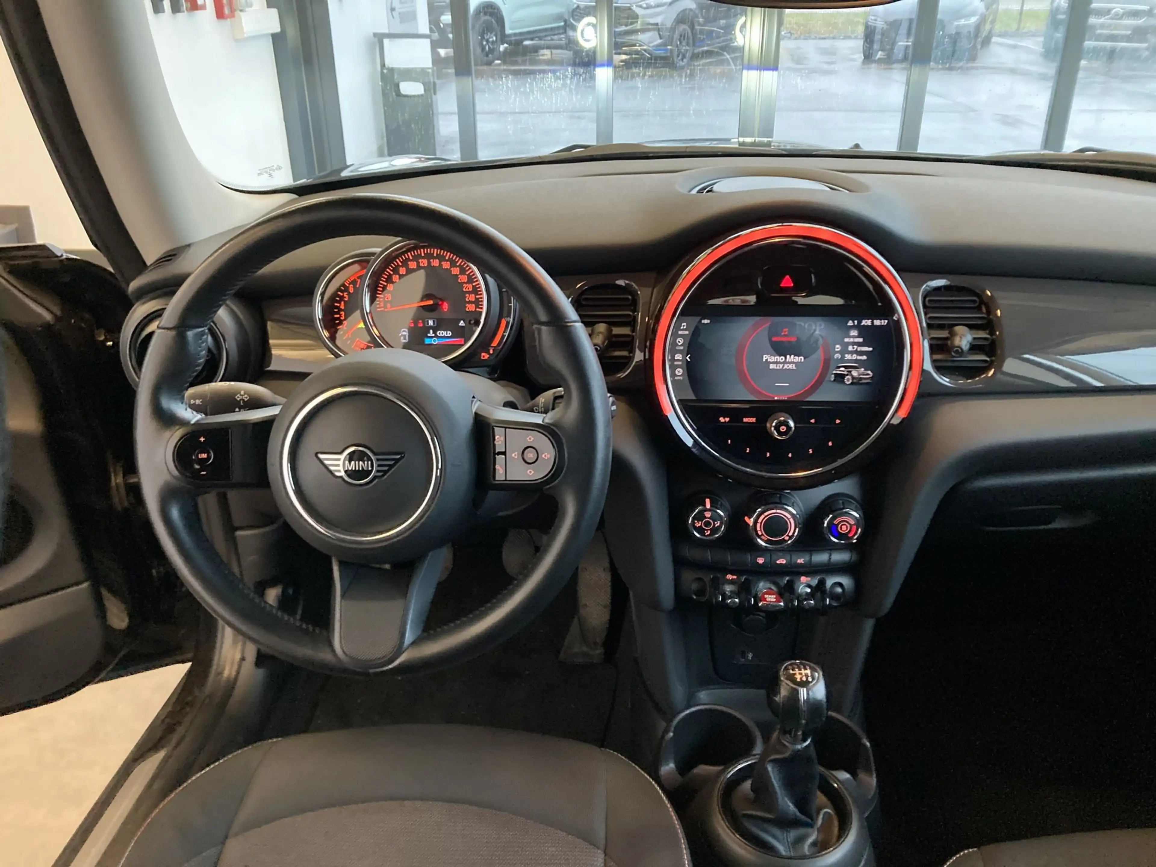 MINI One BENZINE SLECHTS 62000KM!!!! — photo 11