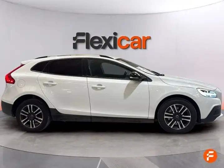 Volvo S40 2017, foto 9