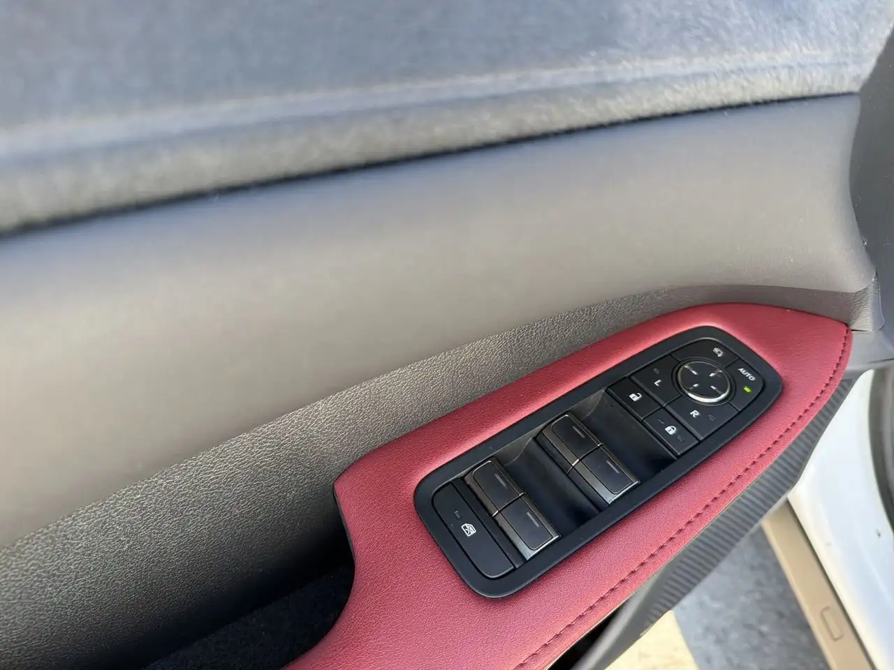 Lexus RX снимка Lexus RX