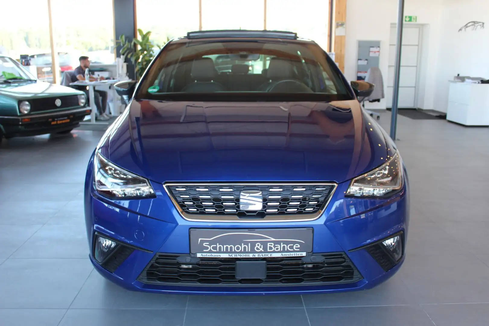 SEAT Ibiza 1.0 TSI Xcellence*PANO*KAMERA*LED* Blau - 2