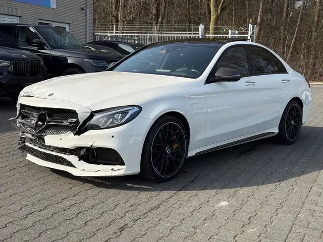 Mercedes-Benz C 63 AMG C 63 S AMG Lim. *Pano*HuD*AirBalance*Burmester