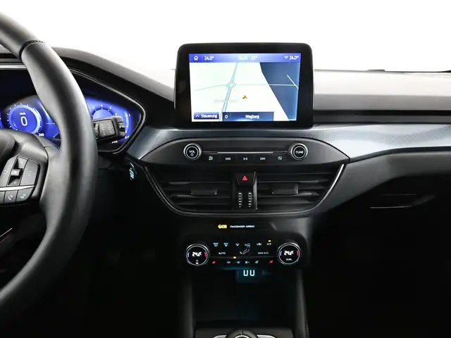 Ford Focus view 11