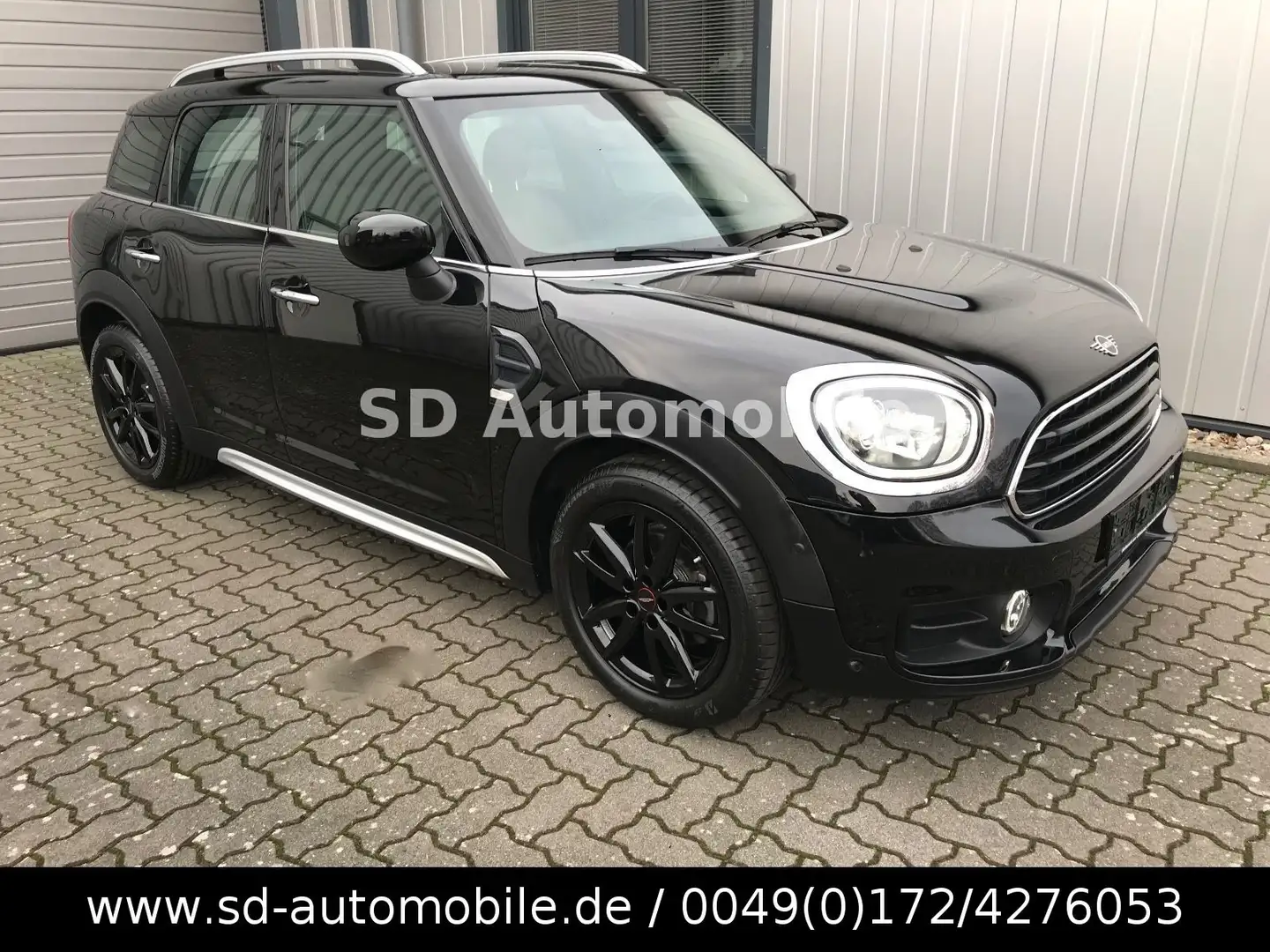 MINI One Countryman 1,5 AUTOM.+NAVI+JCW-19"+LED+SPORT Nero - 1