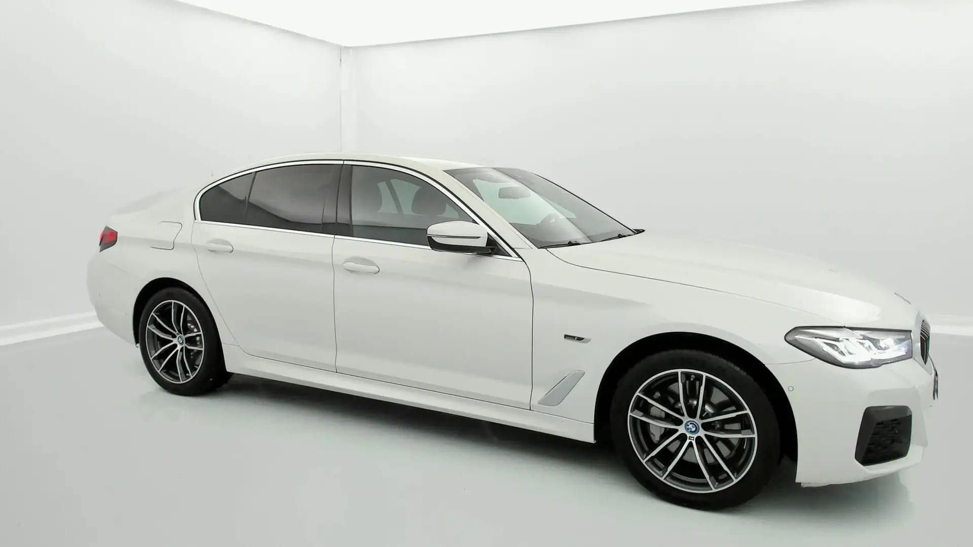 BMW 520 520e Blanc - 2