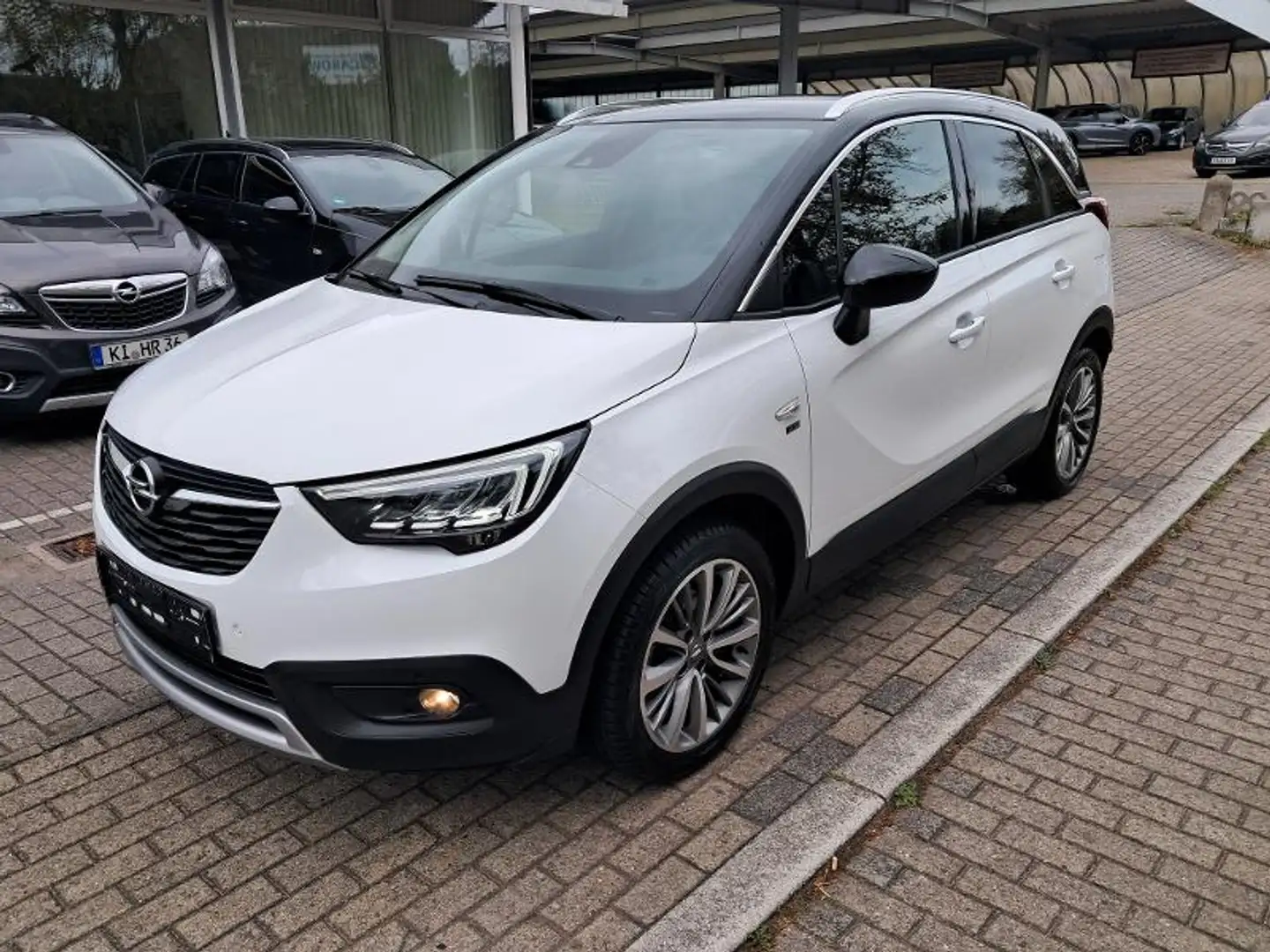 Opel Crossland X 1.2 120Jahre SHZ RFK Blanc - 1
