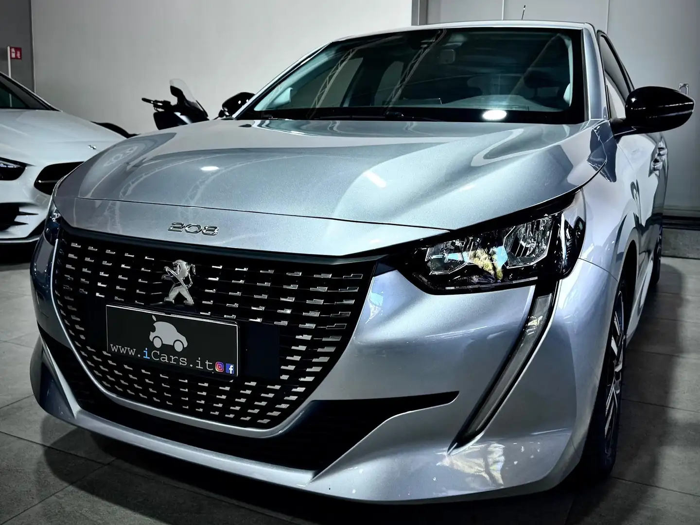Peugeot 208 1.2 75CV PureTech Active Pack Grigio - 1