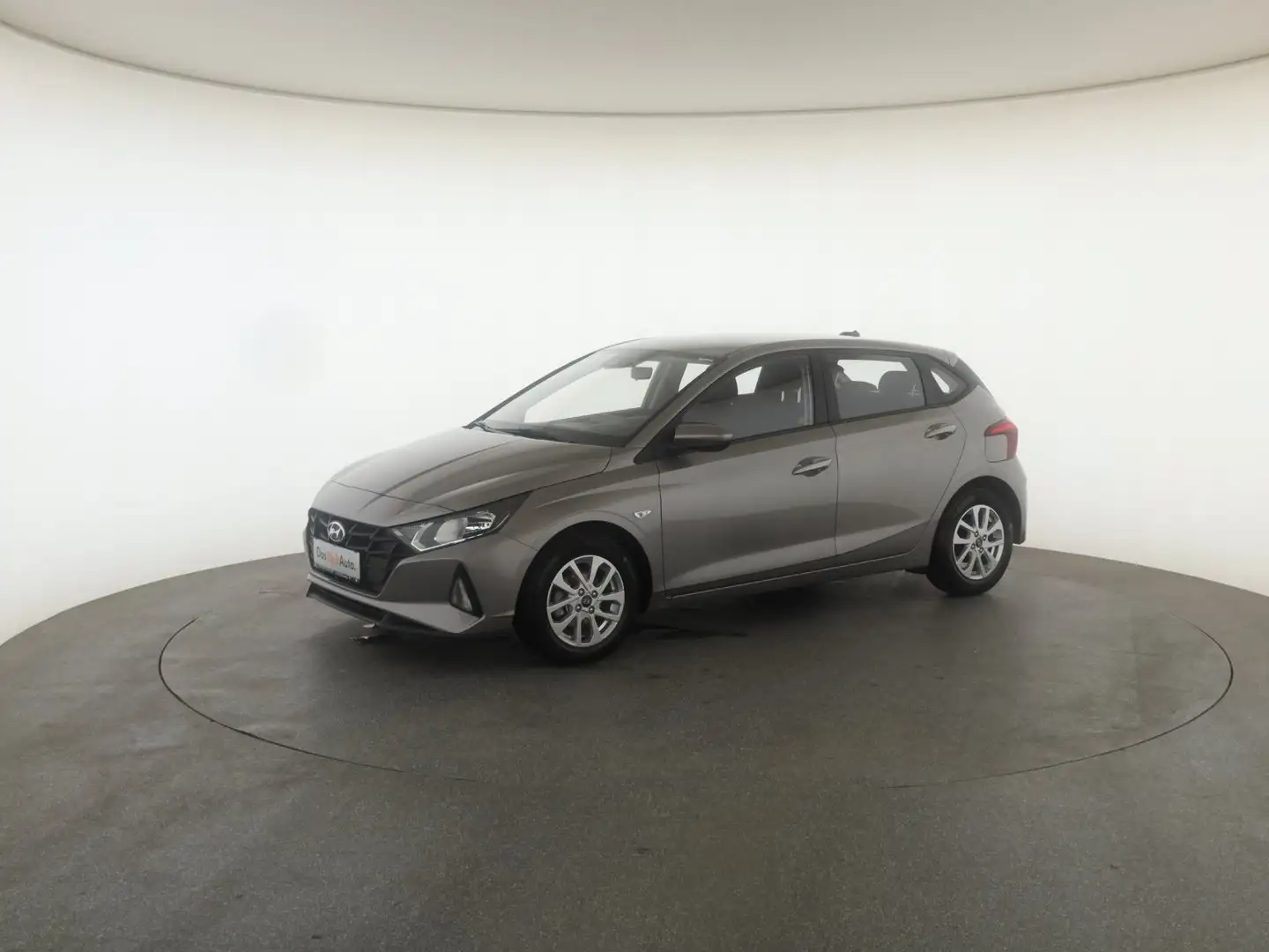Hyundai i20 1,2 MPI i-Line Grau - 1
