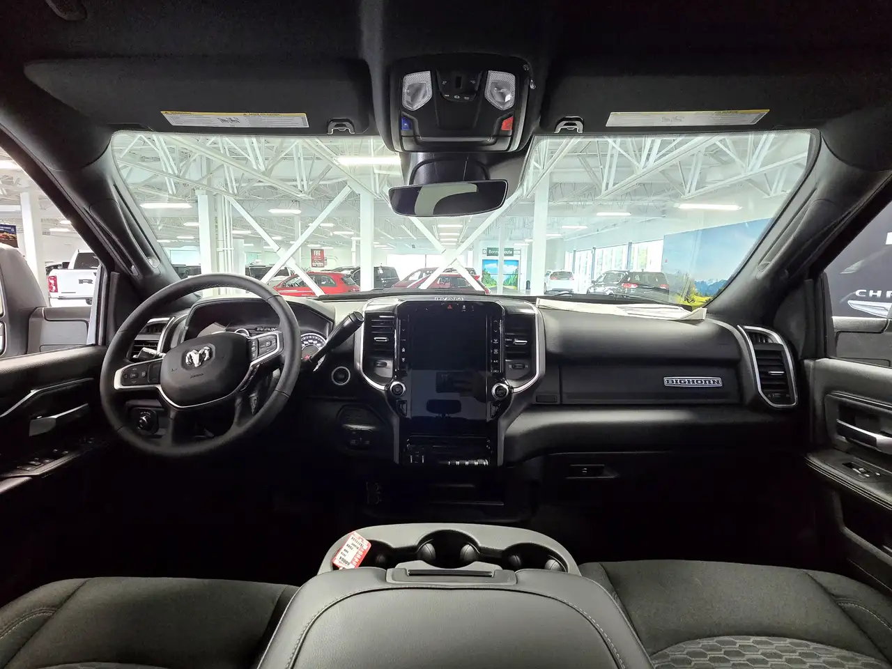 RAM 2500 снимка RAM 2500