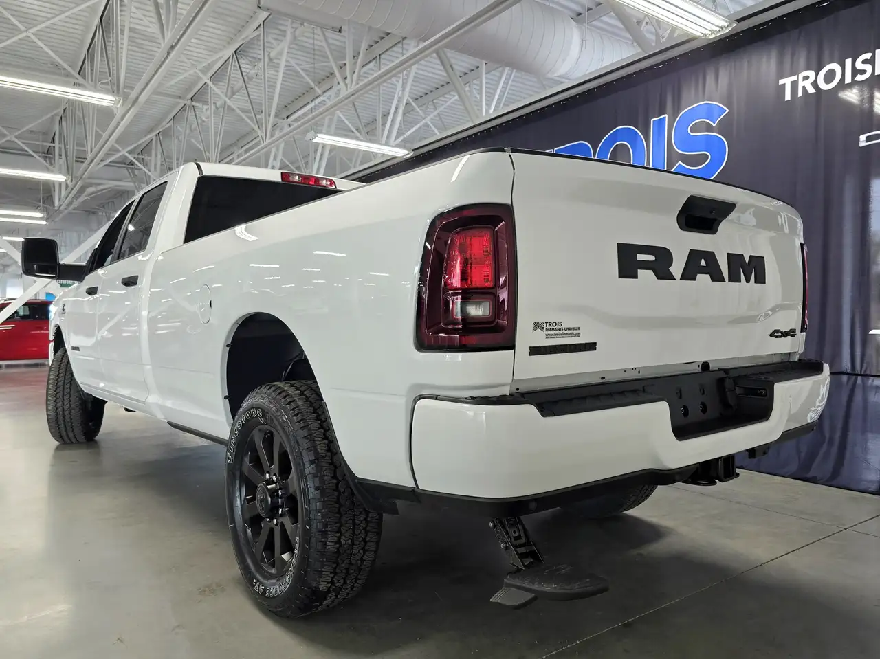 RAM 2500 снимка RAM 2500