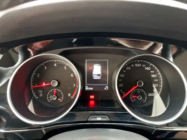 Volkswagen Touran view 7