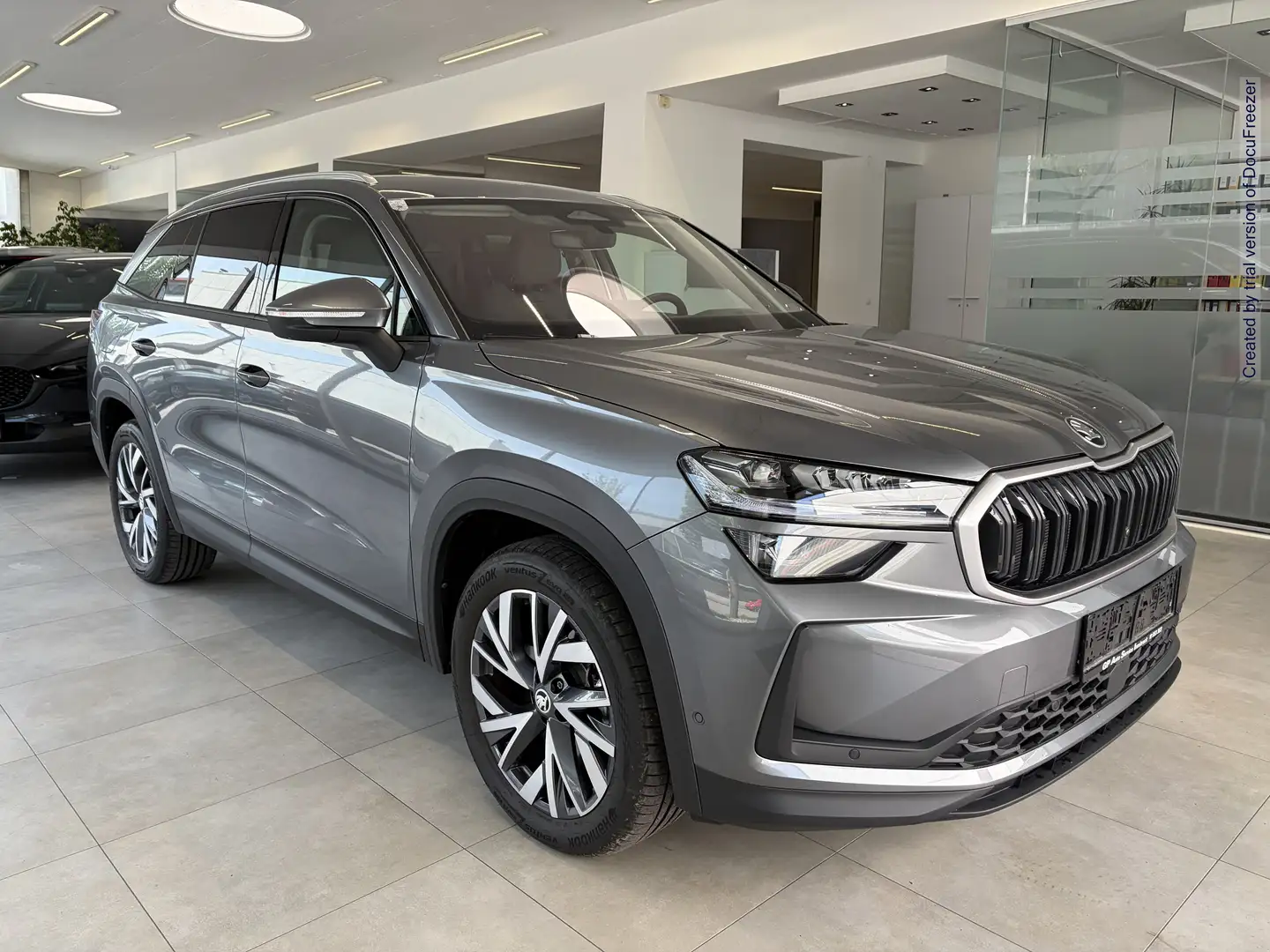 Skoda Kodiaq 2.0 TDI 4x4 Selection*CANTON*MATRIX Grau - 2