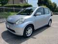Daihatsu Sirion Sirion 1.3 adatta a neopatentati Argento - thumbnail 1