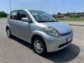 Daihatsu Sirion Sirion 1.3 adatta a neopatentati Argento - thumbnail 3