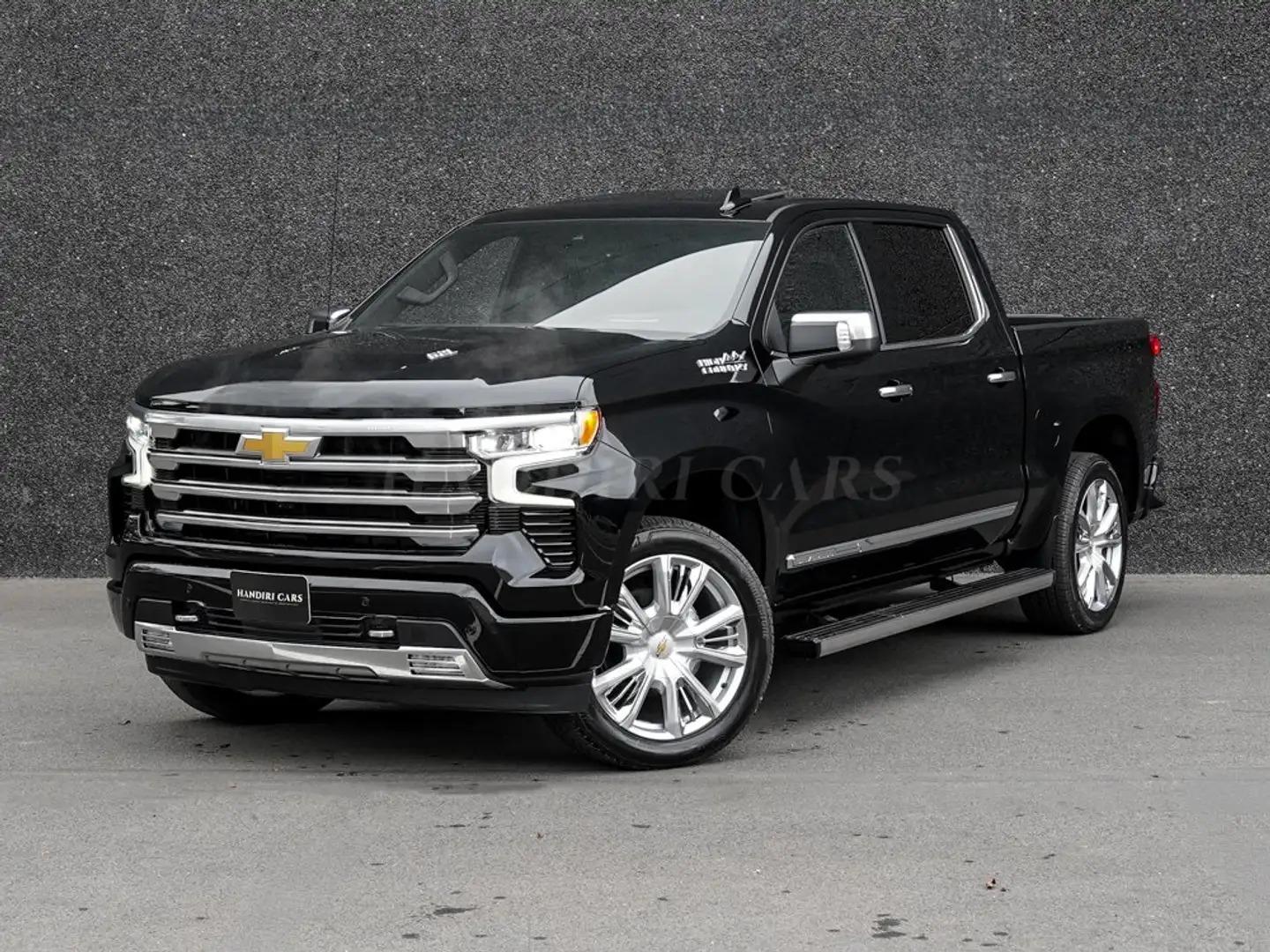Chevrolet Silverado 2025 Silverado High Country € 64500 +6.2L V8 Noir - 1