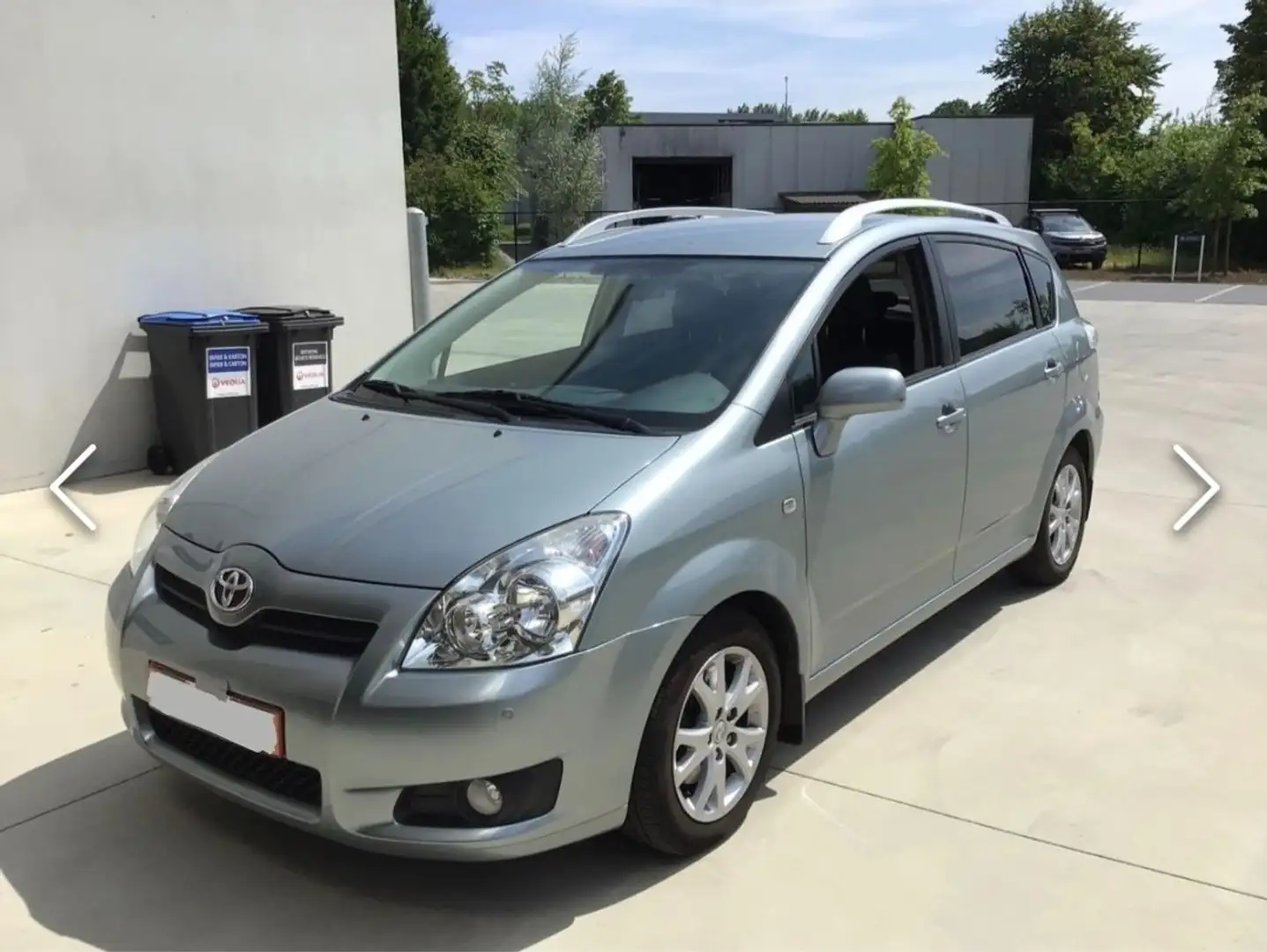 Toyota Corolla Verso 2.2 D4D 16v L. Luna Pack Tech Pack 5pl. Gris - 1