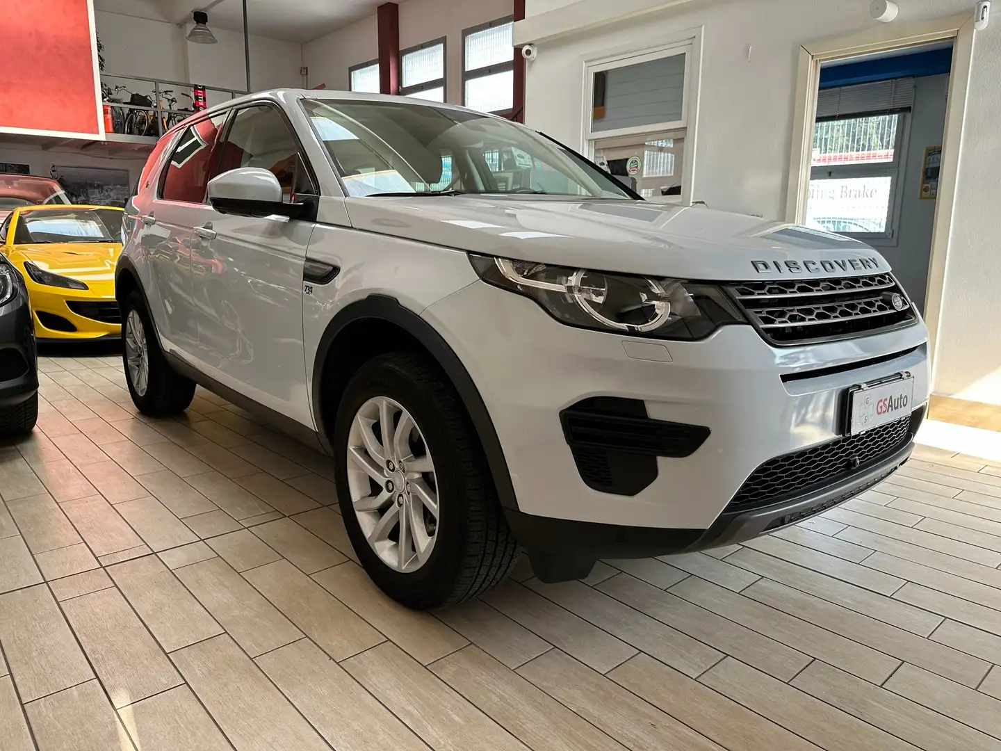 Land Rover Discovery Sport Discovery Sport 2.0 td4 SE awd 180cv auto my18 Wit - 1