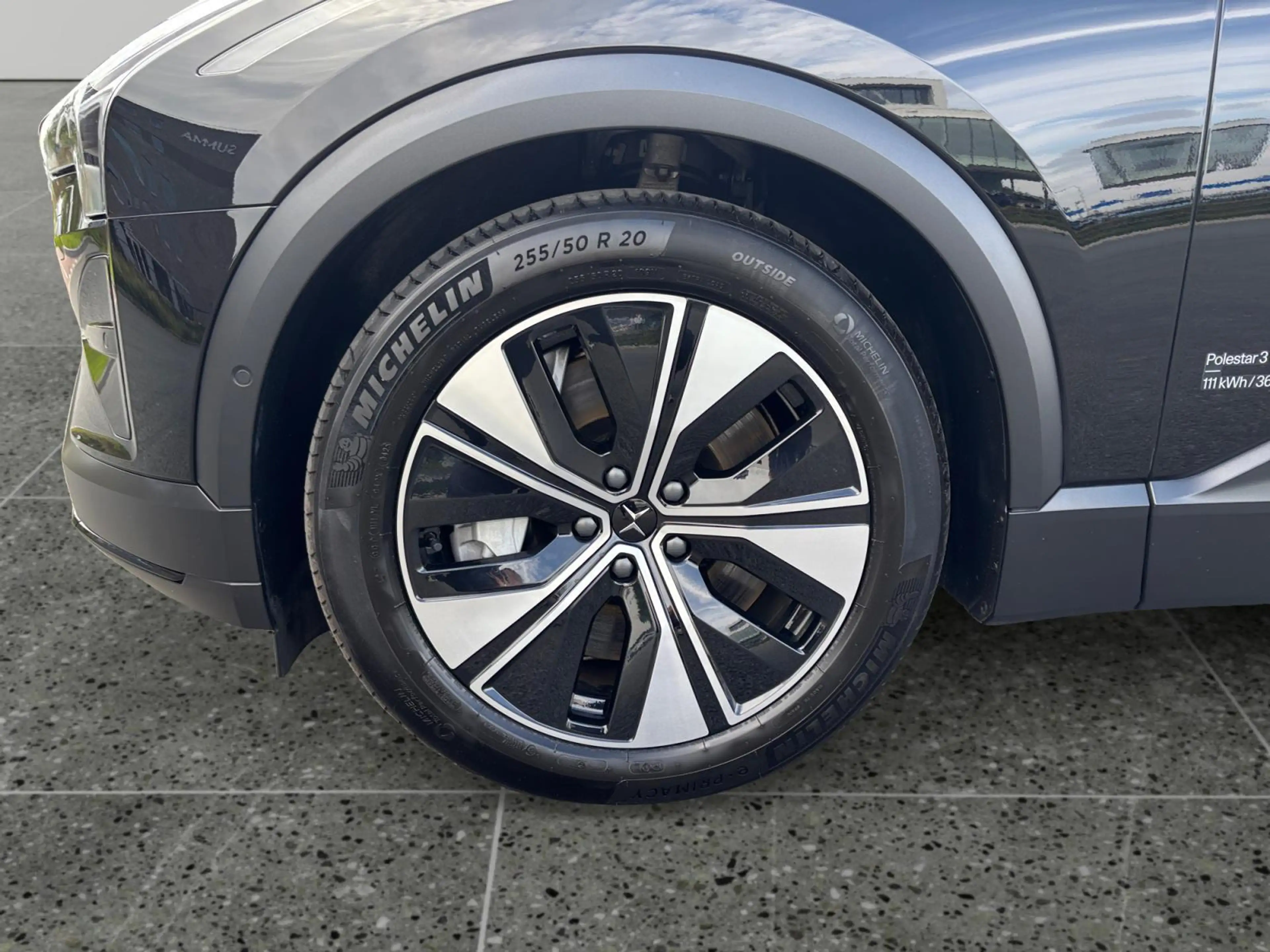 Polestar 3 Long range Dual motor Pilot Plus 111 kWh — photo 9