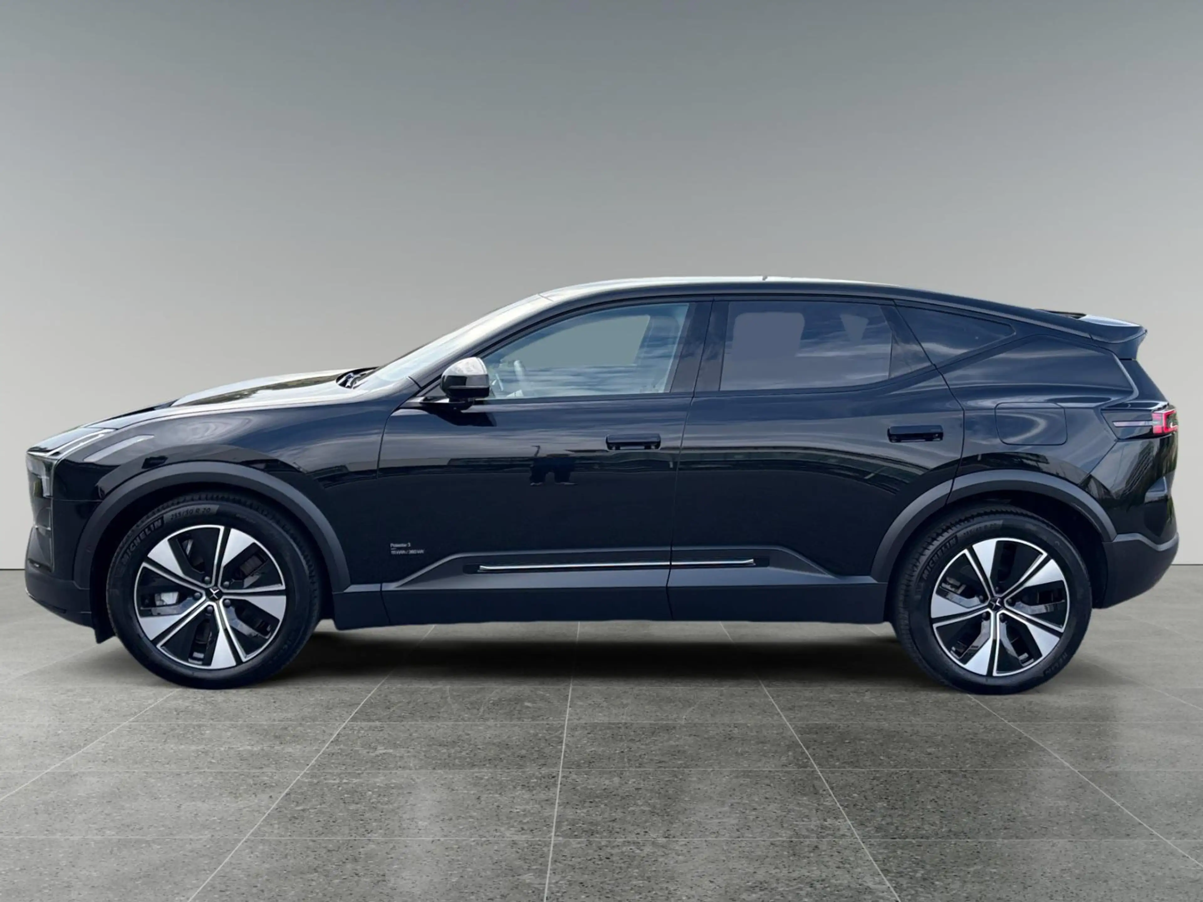 Polestar 3 Long range Dual motor Pilot Plus 111 kWh — photo 2