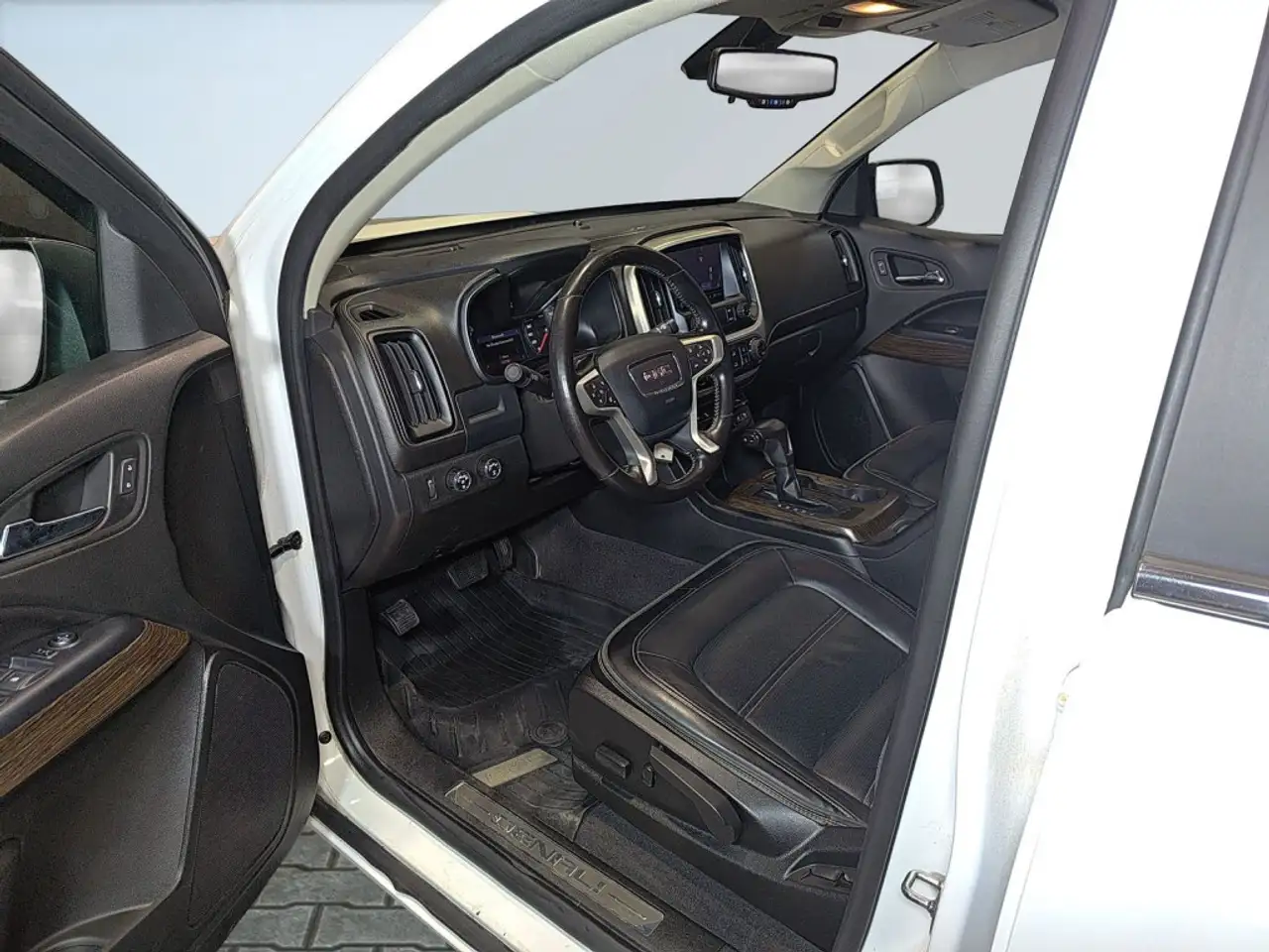 GMC Canyon fotografie GMC Canyon