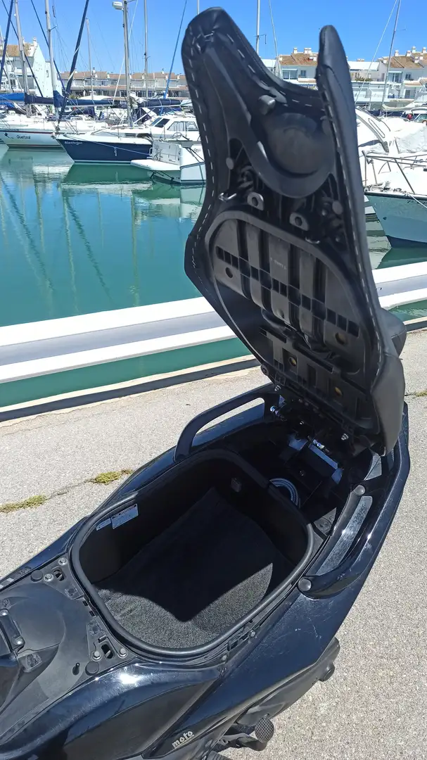 Yamaha TMAX 500 XP500A Negro - 2