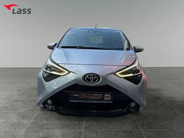 Toyota Aygo view 9