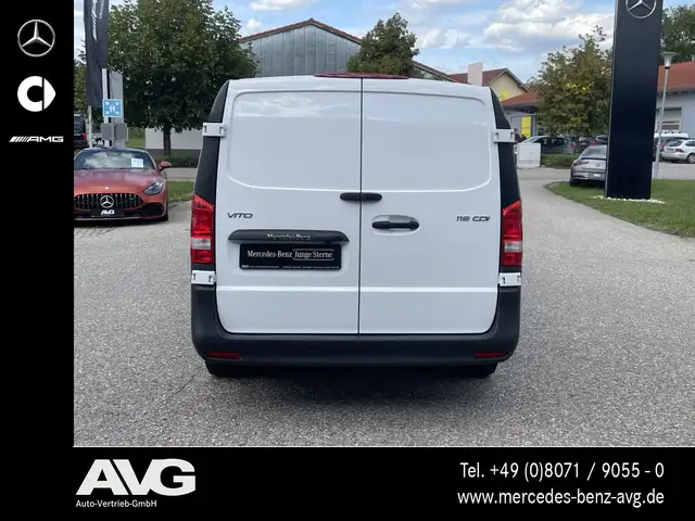 Mercedes-Benz Vito view 6