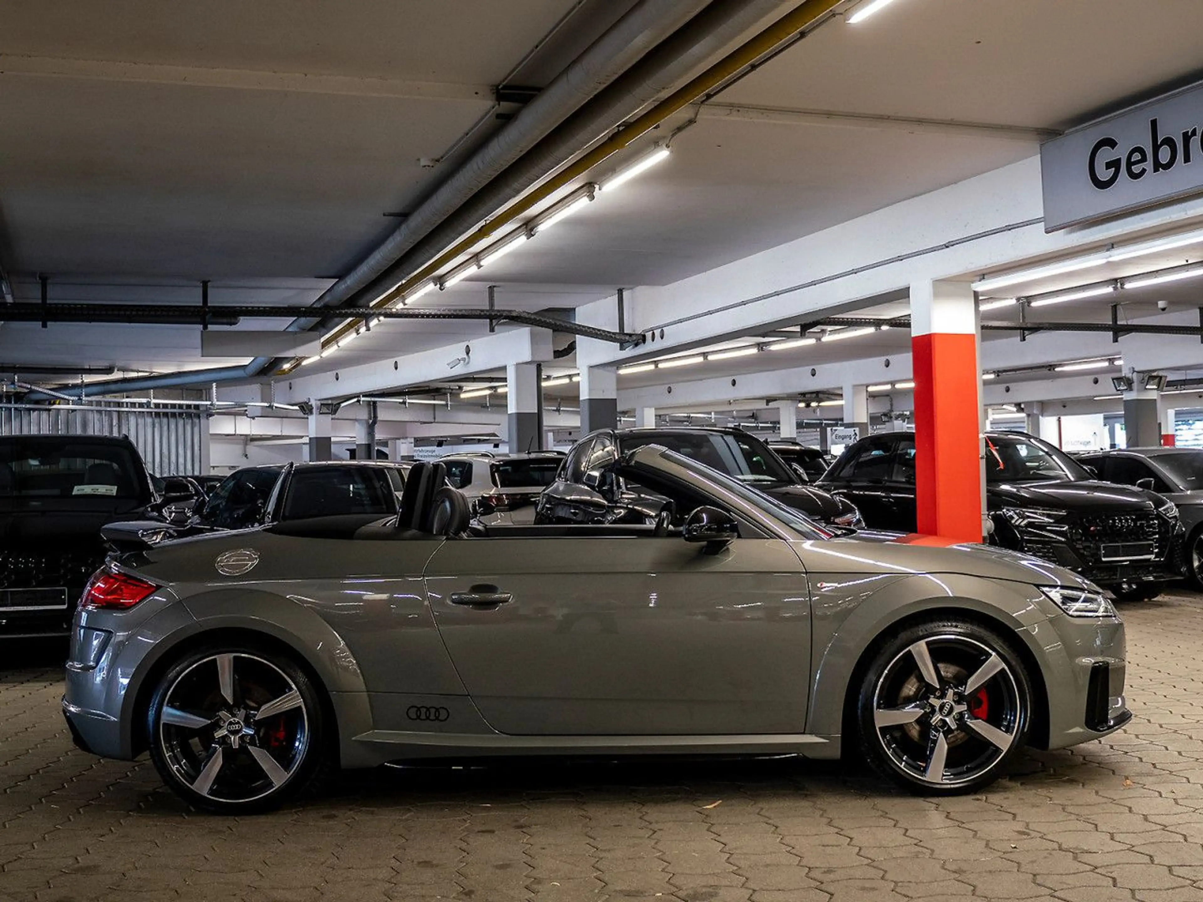 Audi TT 40 TFSI S line Kamera Keyless 19'' — photo 6