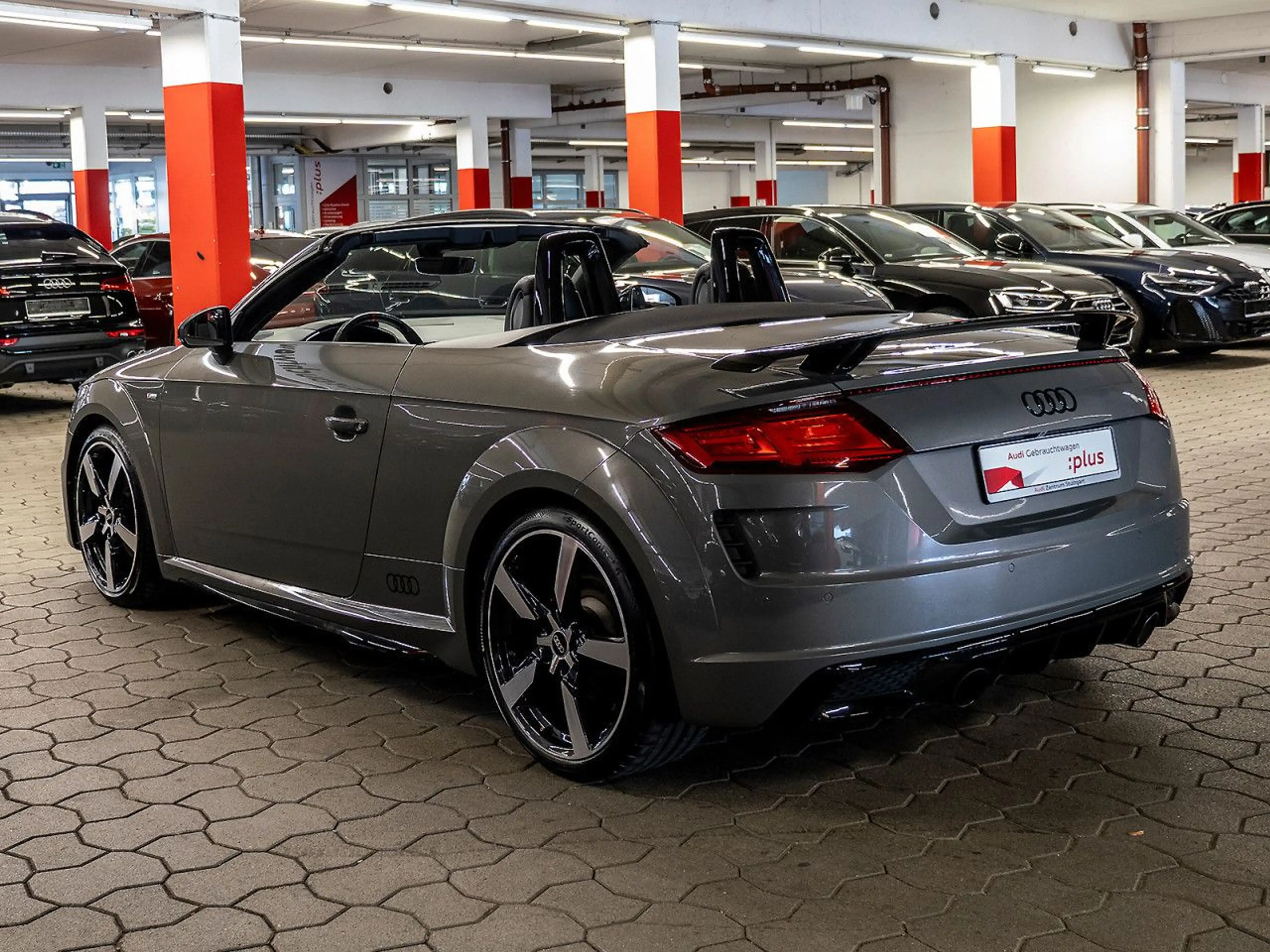 Audi TT 40 TFSI S line Kamera Keyless 19'' — photo 4