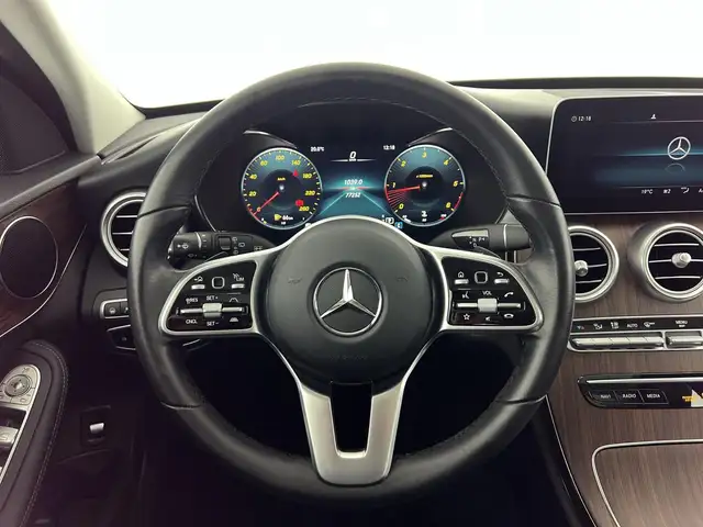 Mercedes-Benz C-Class view 17